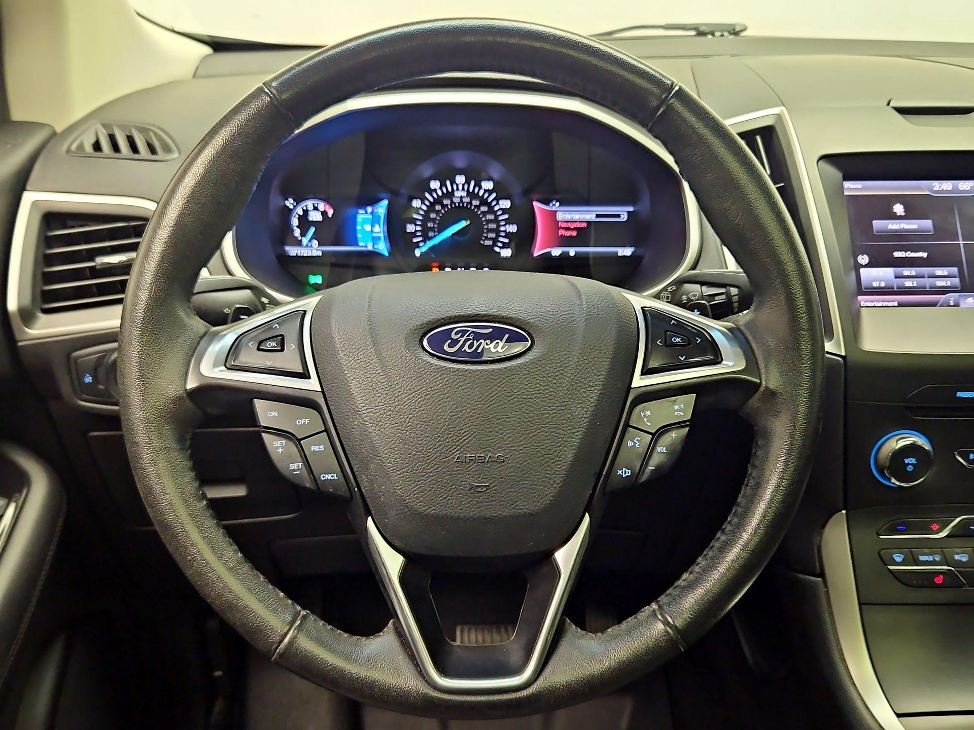 Thumbnail: 2015 Ford Edge - 10