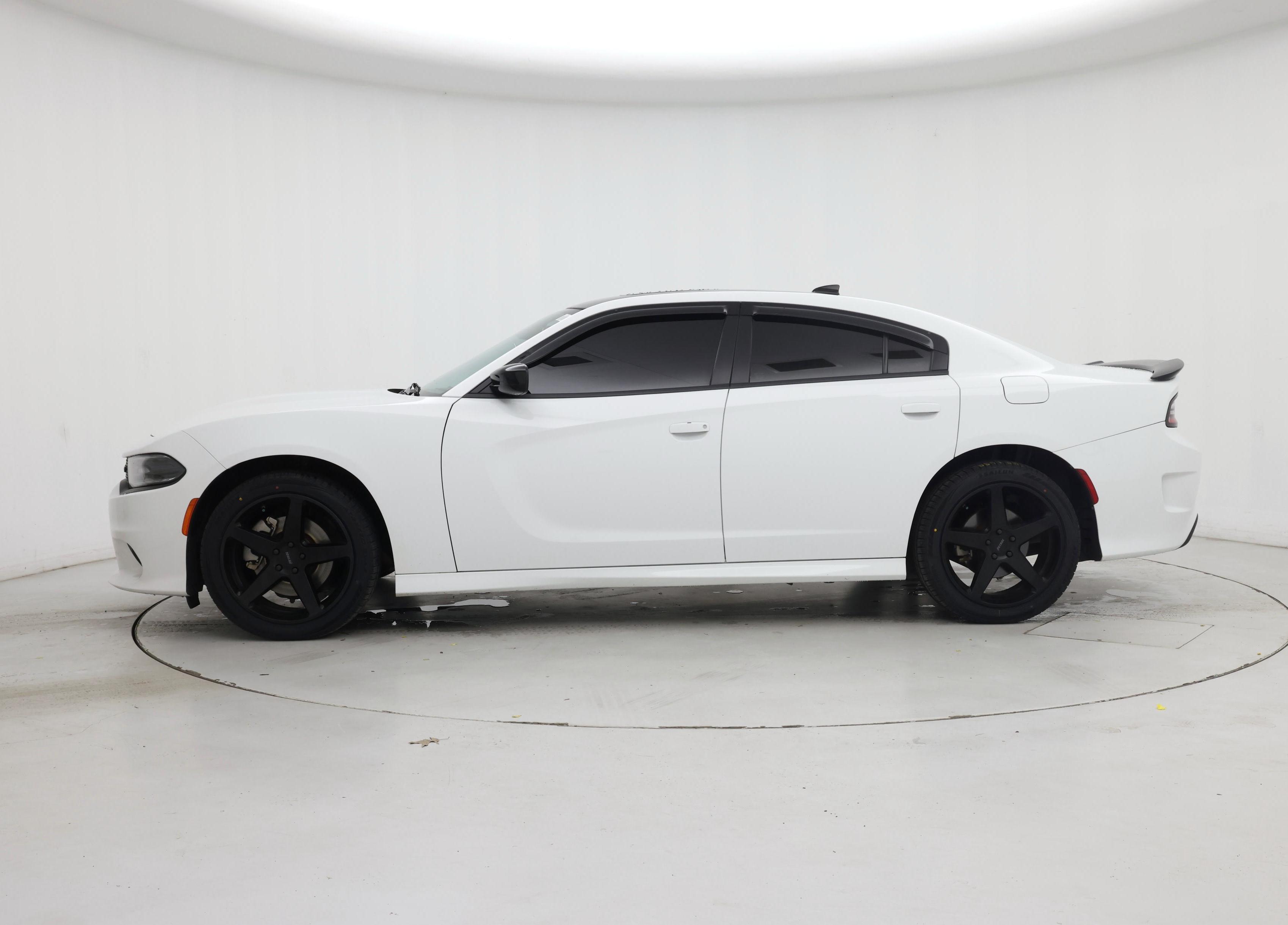 Thumbnail: 2021 Dodge Charger - 3