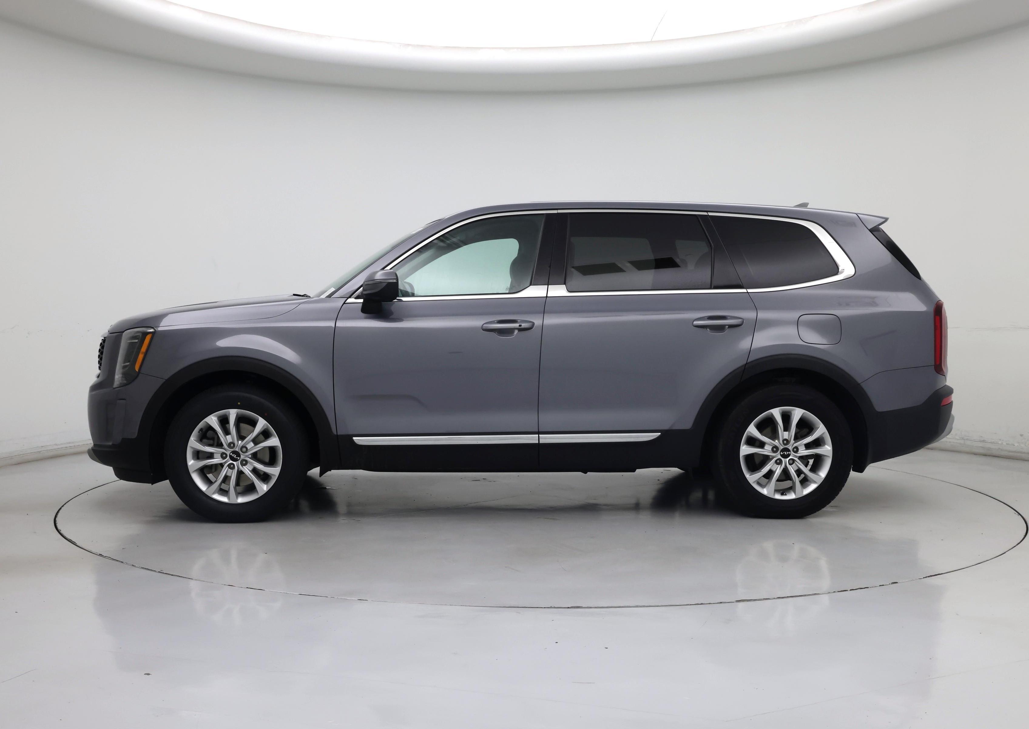 Thumbnail: 2022 Kia Telluride - 3