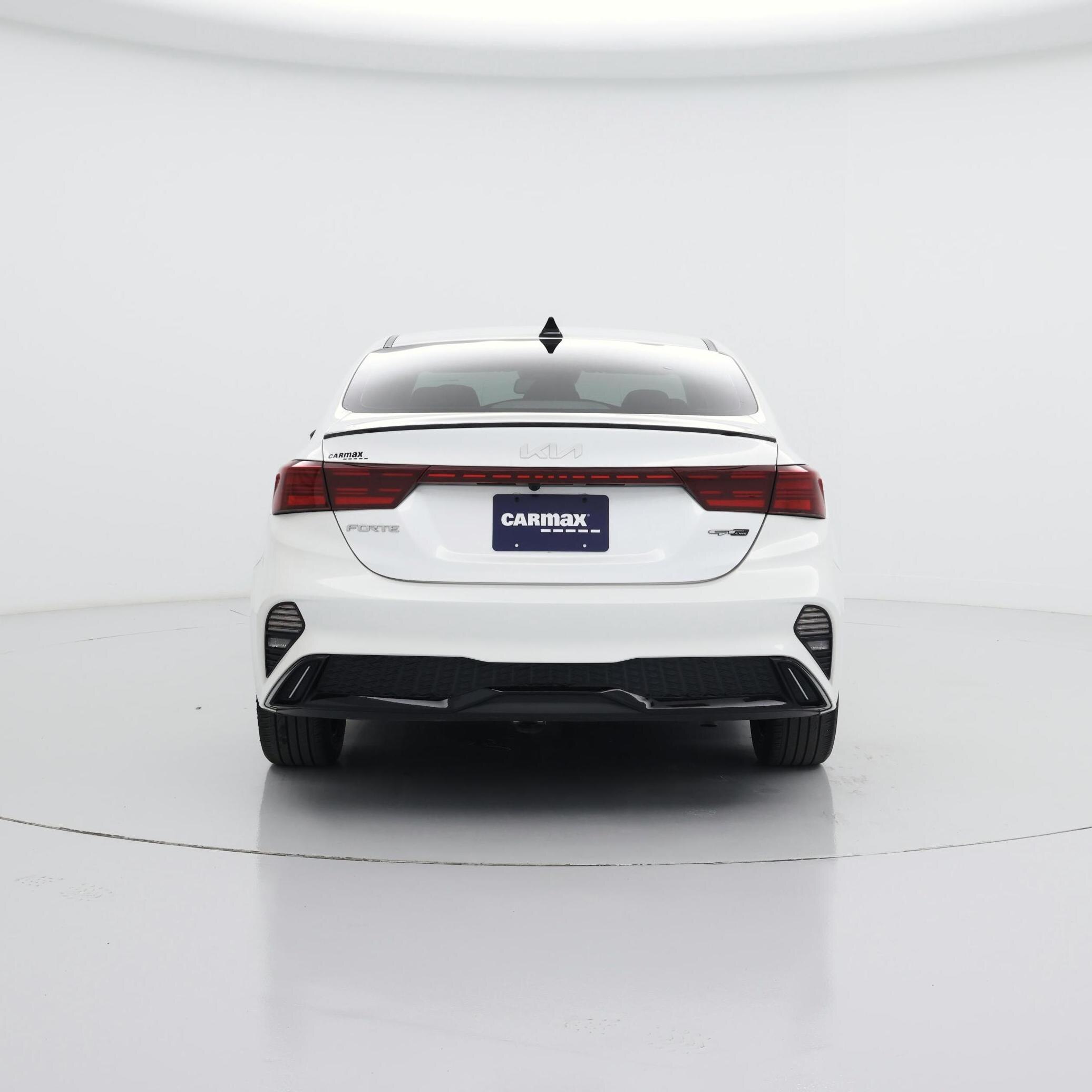Thumbnail: 2024 Kia Forte - 6