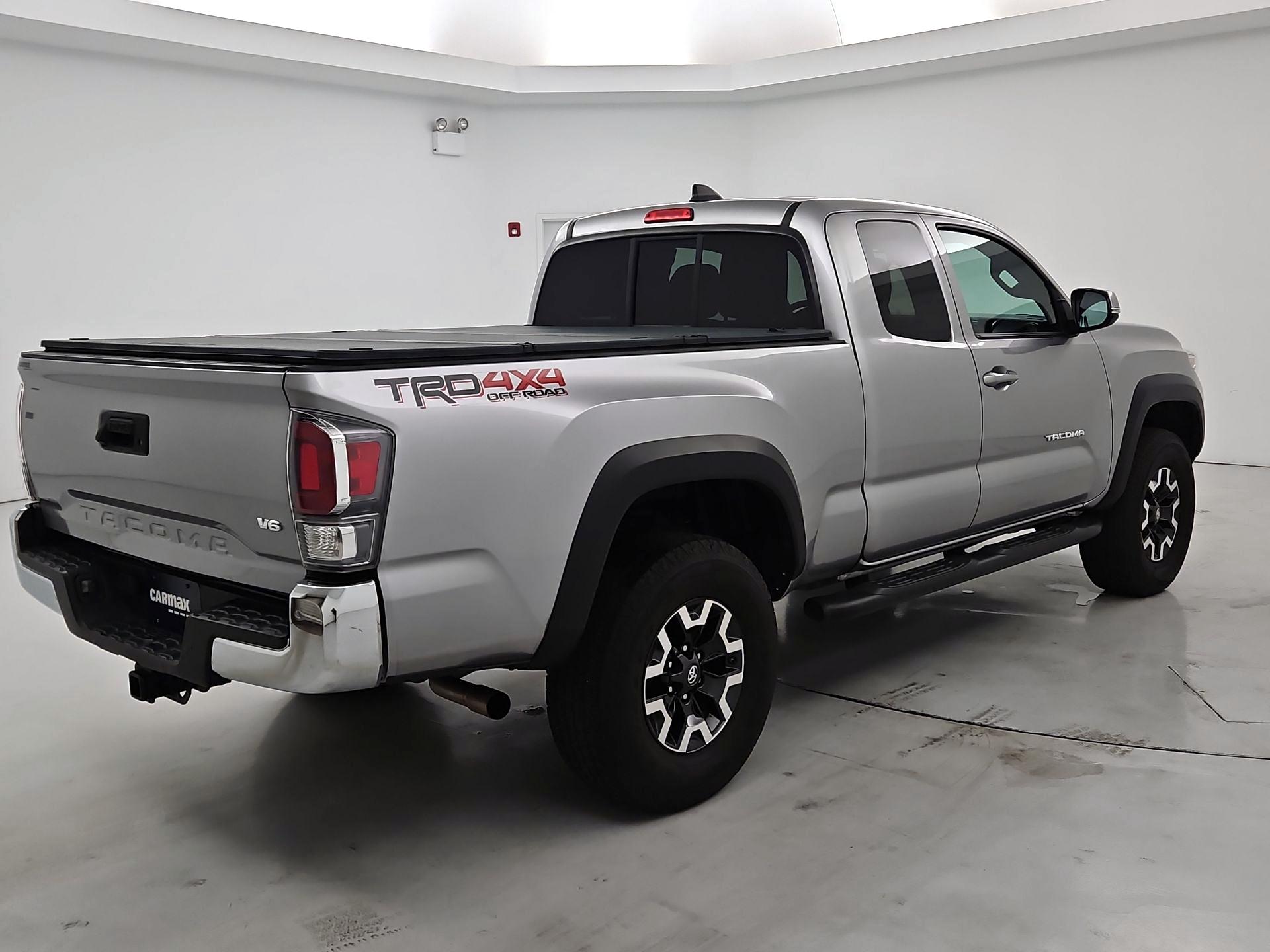 Thumbnail: 2020 Toyota Tacoma - 5