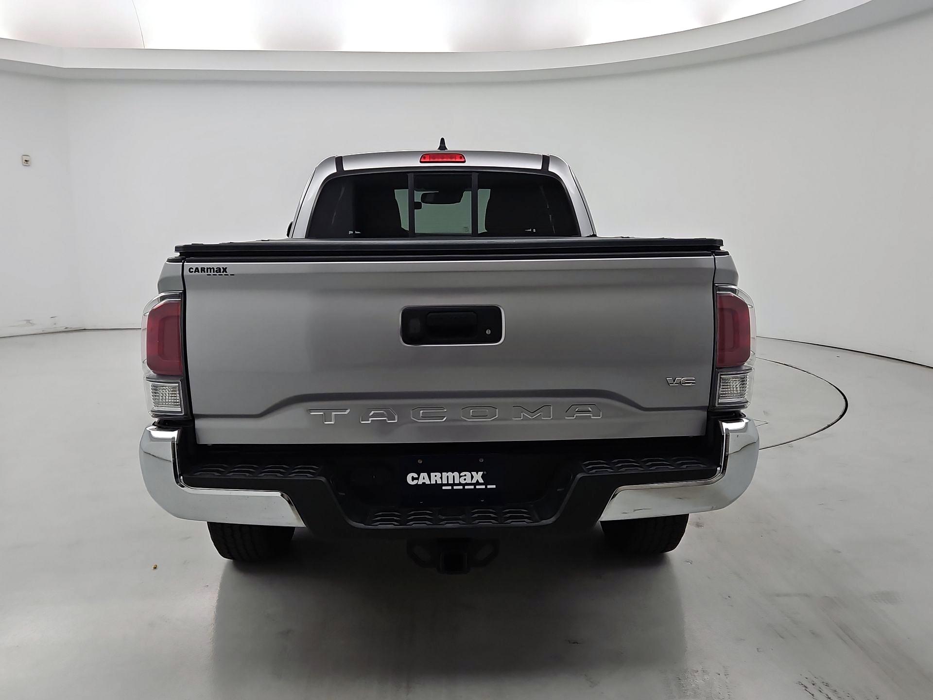 Thumbnail: 2020 Toyota Tacoma - 6