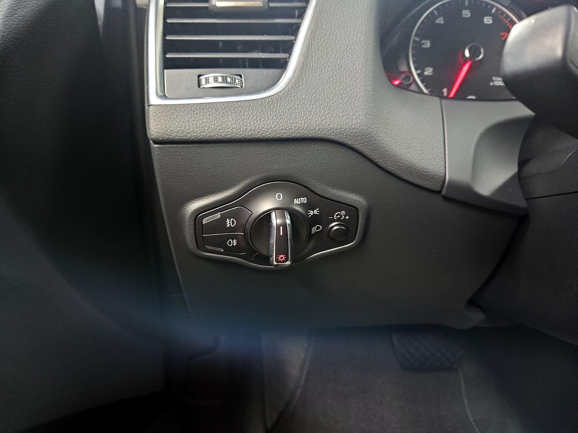 Thumbnail: 2015 Audi Q5 - 13