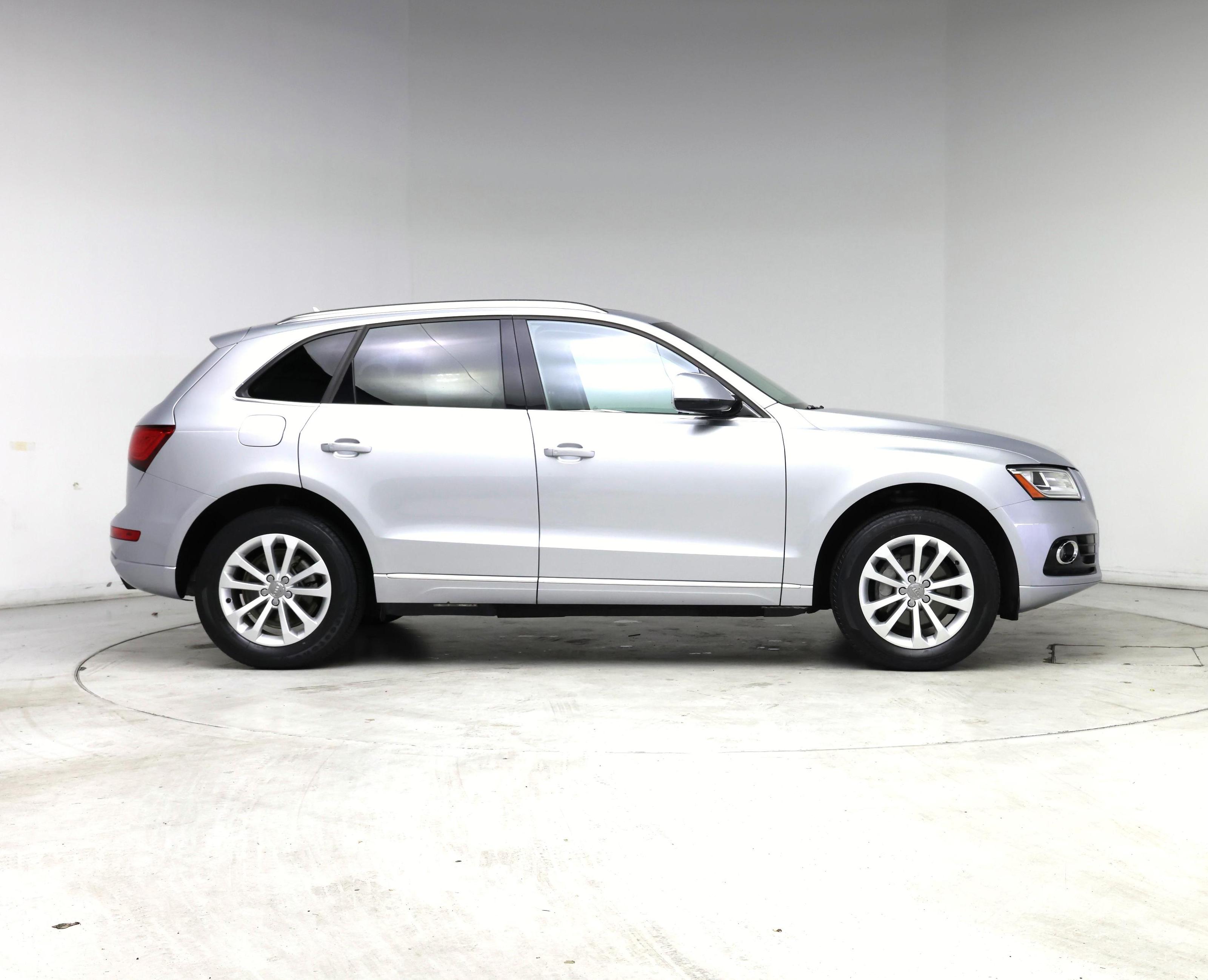 Thumbnail: 2015 Audi Q5 - 7