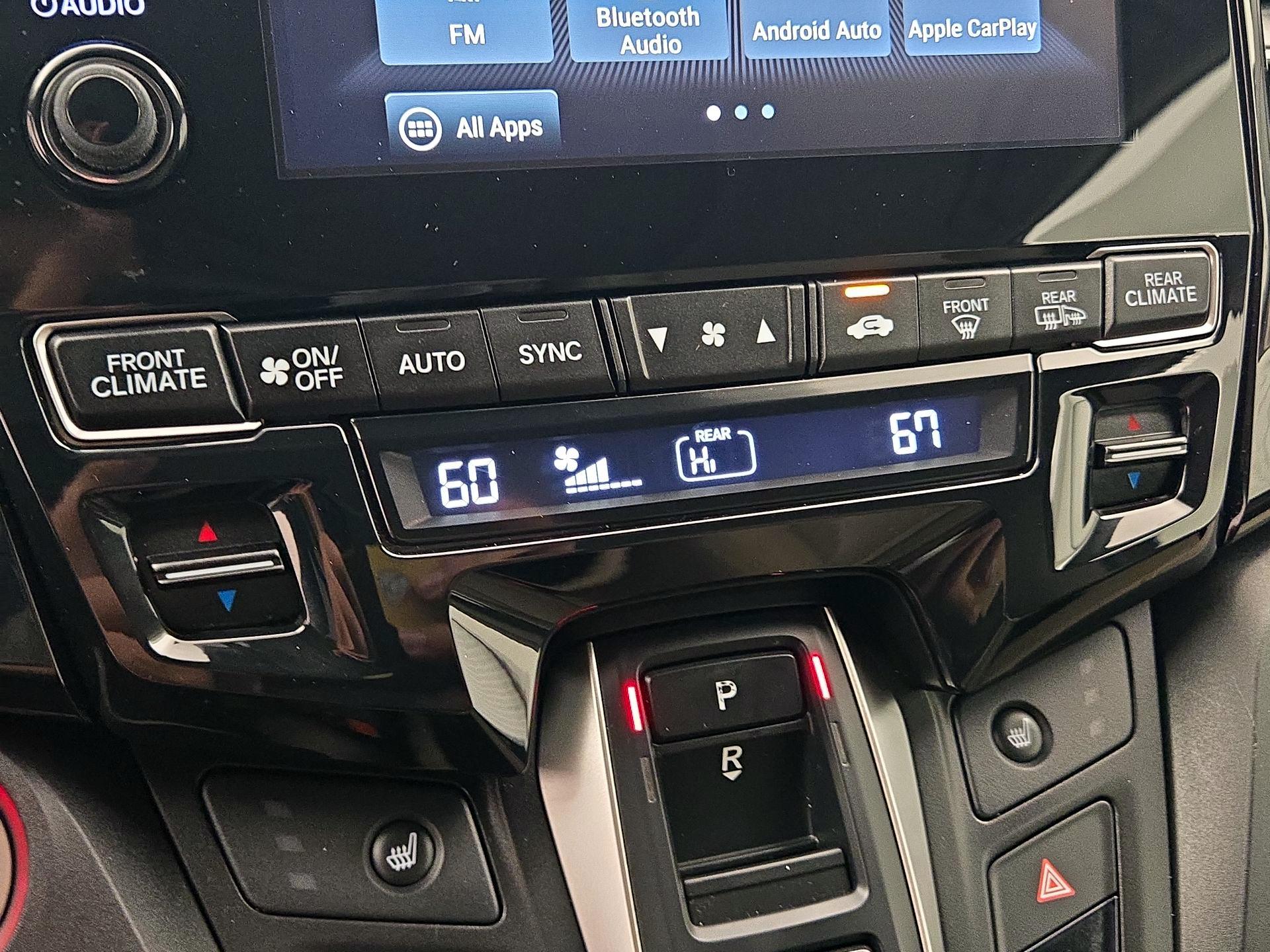 Thumbnail: 2019 Honda Odyssey - 17