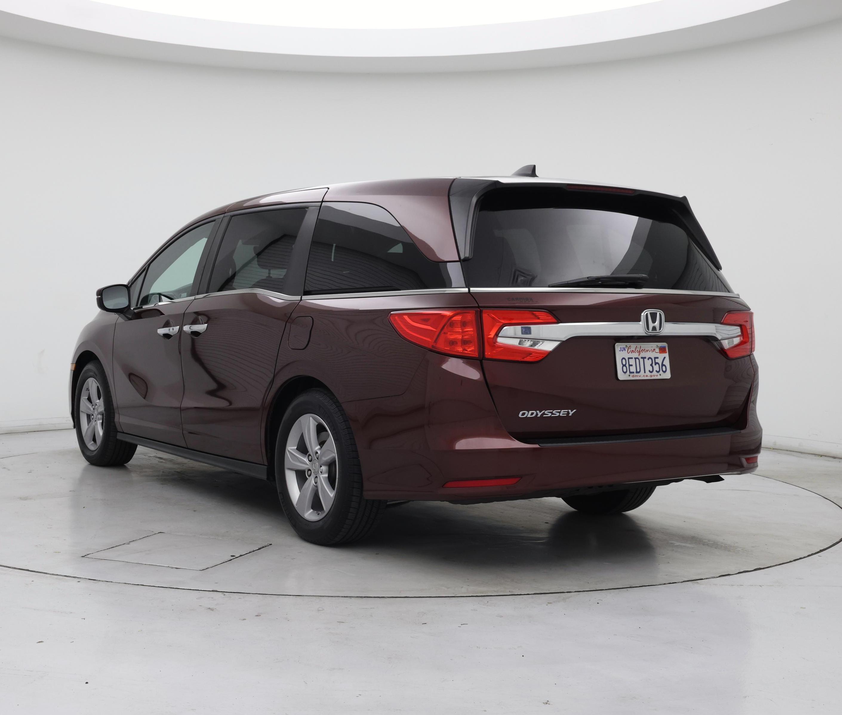 Thumbnail: 2019 Honda Odyssey - 2