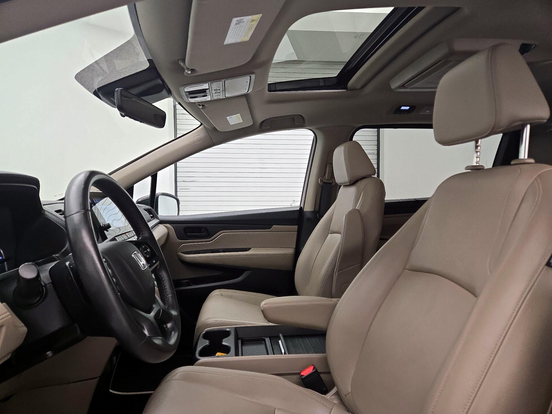 Thumbnail: 2019 Honda Odyssey - 20