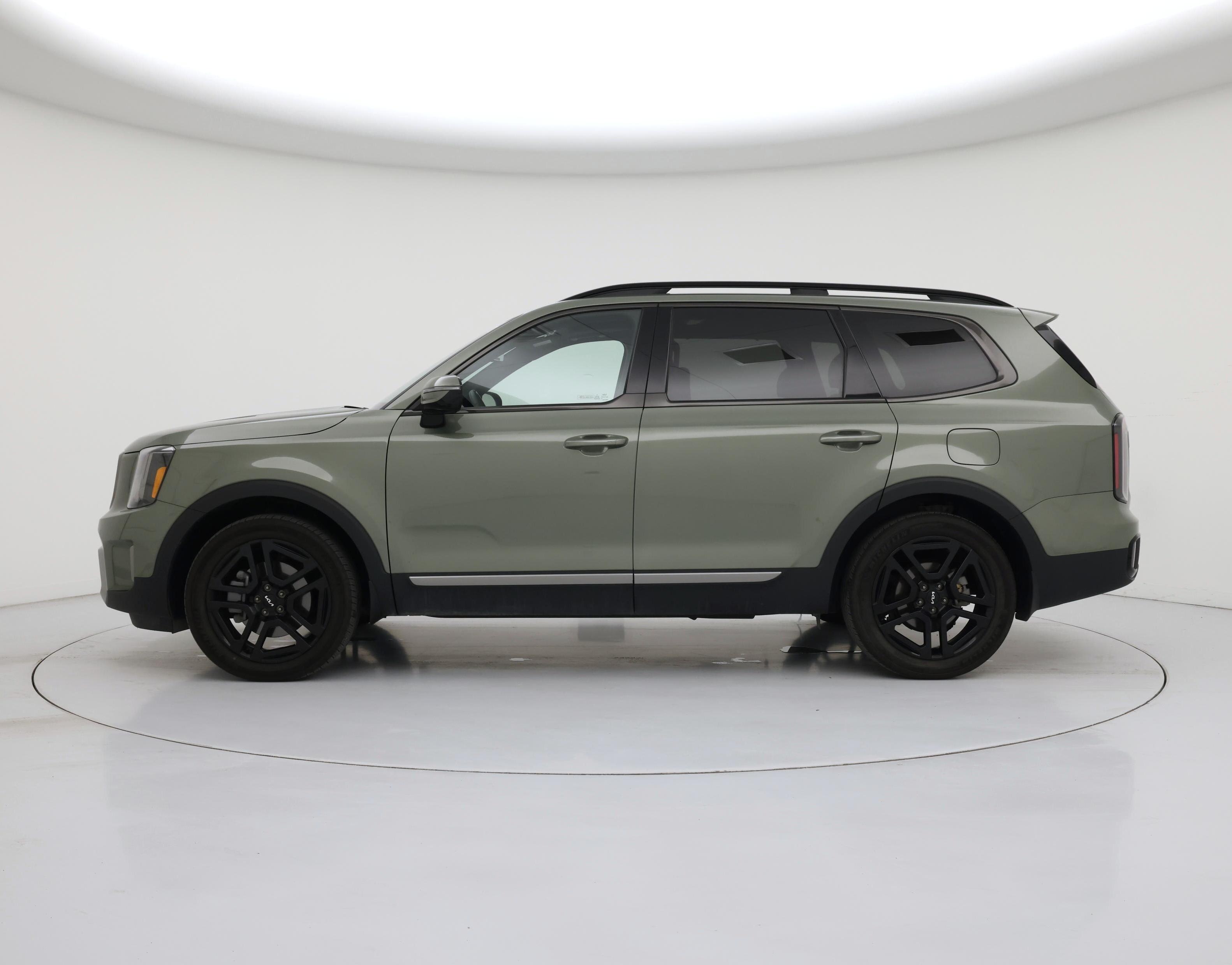 Thumbnail: 2023 Kia Telluride - 3