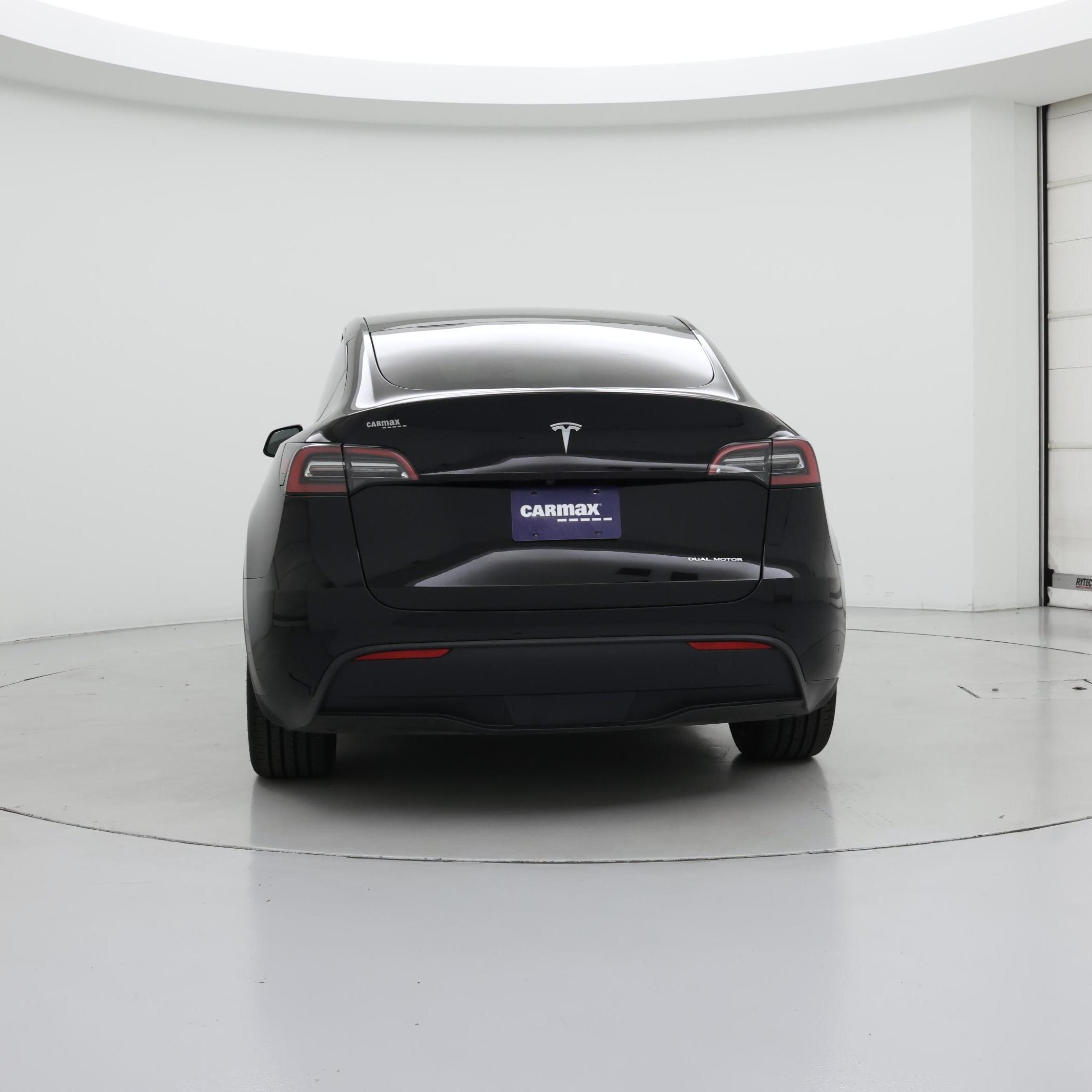 Thumbnail: 2023 Tesla Model Y - 6