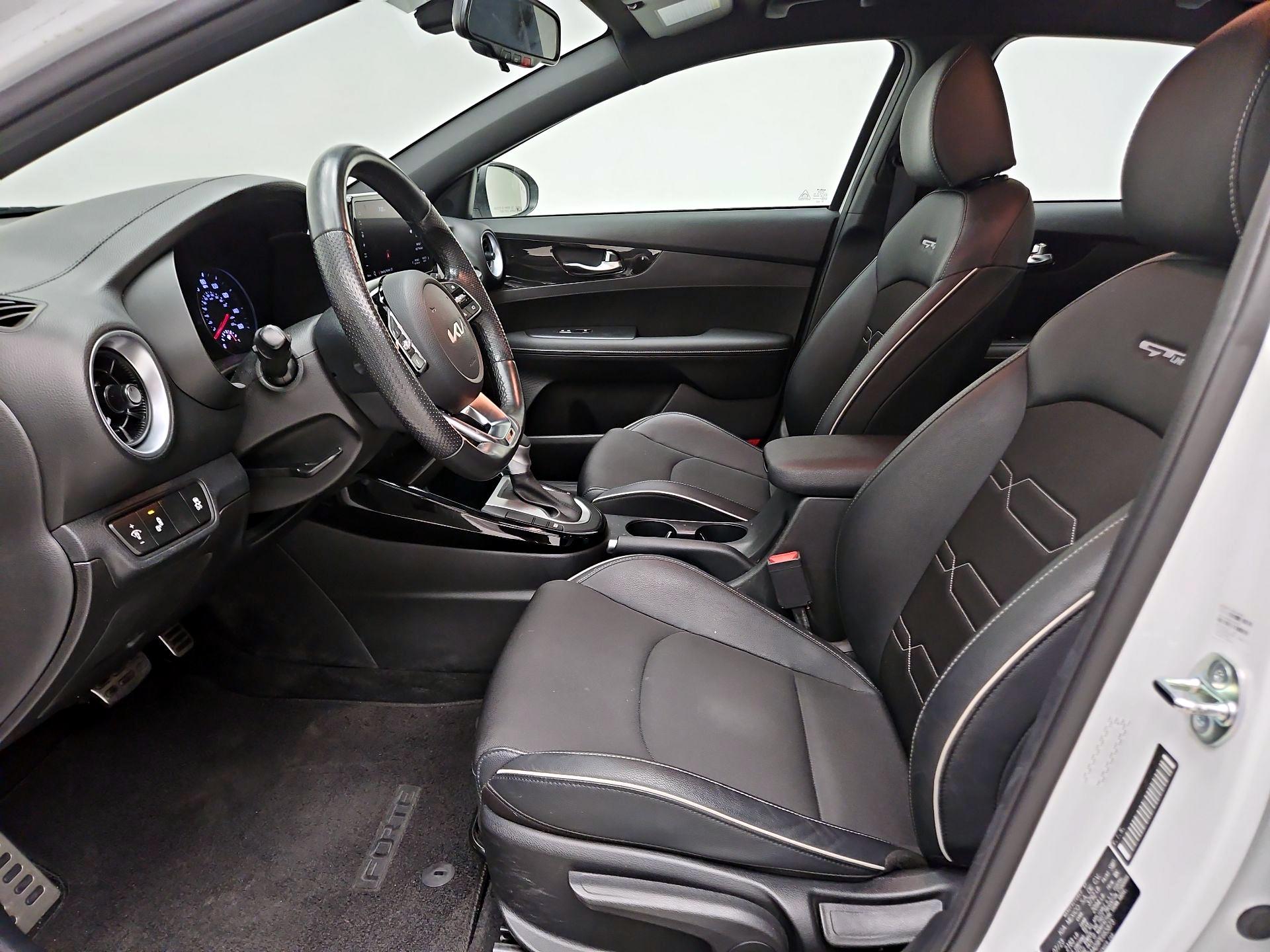 Thumbnail: 2023 Kia Forte - 11