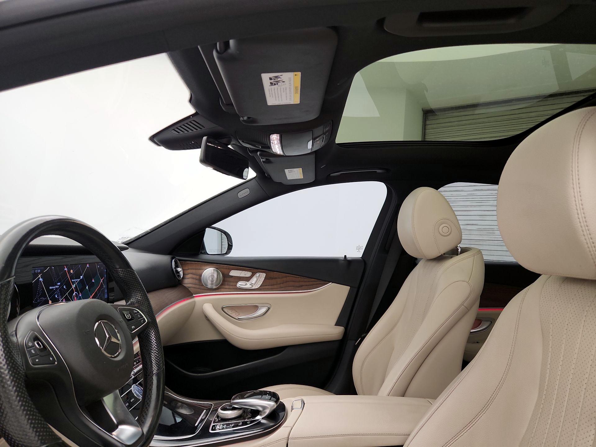 Thumbnail: 2017 Mercedes-Benz E-Class - 20