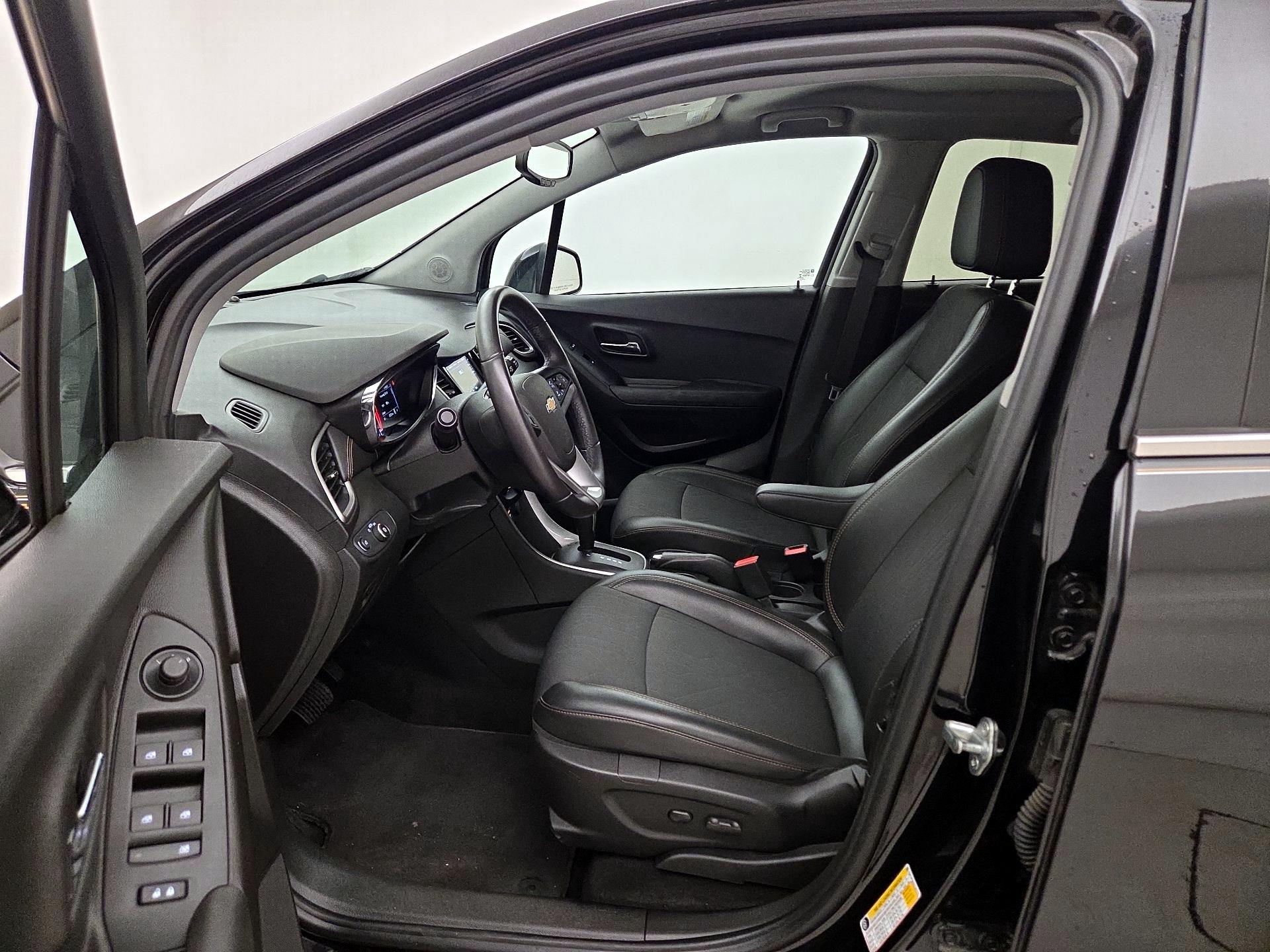 Thumbnail: 2019 Chevrolet Trax - 11