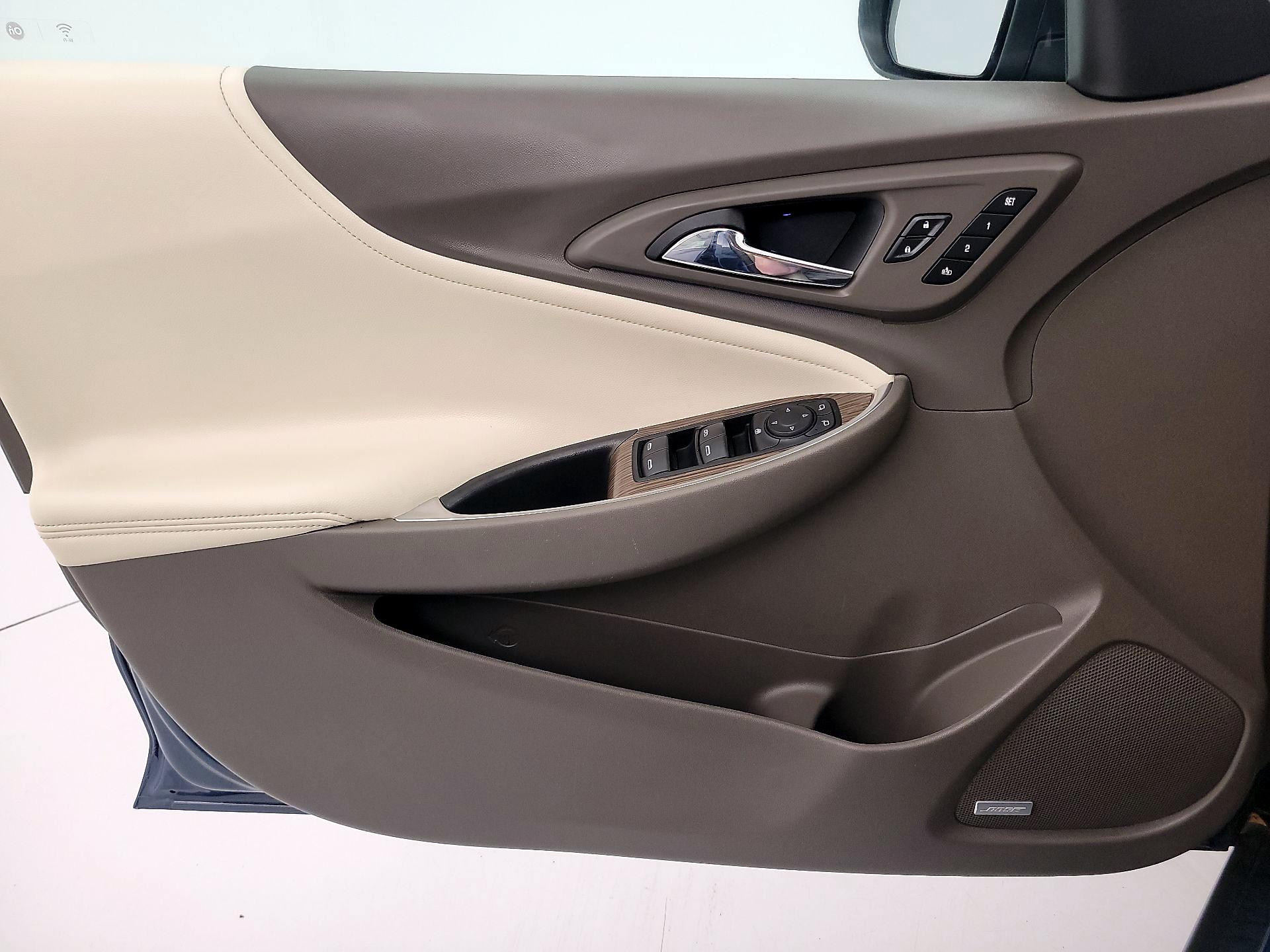 Thumbnail: 2024 Chevrolet Malibu - 12