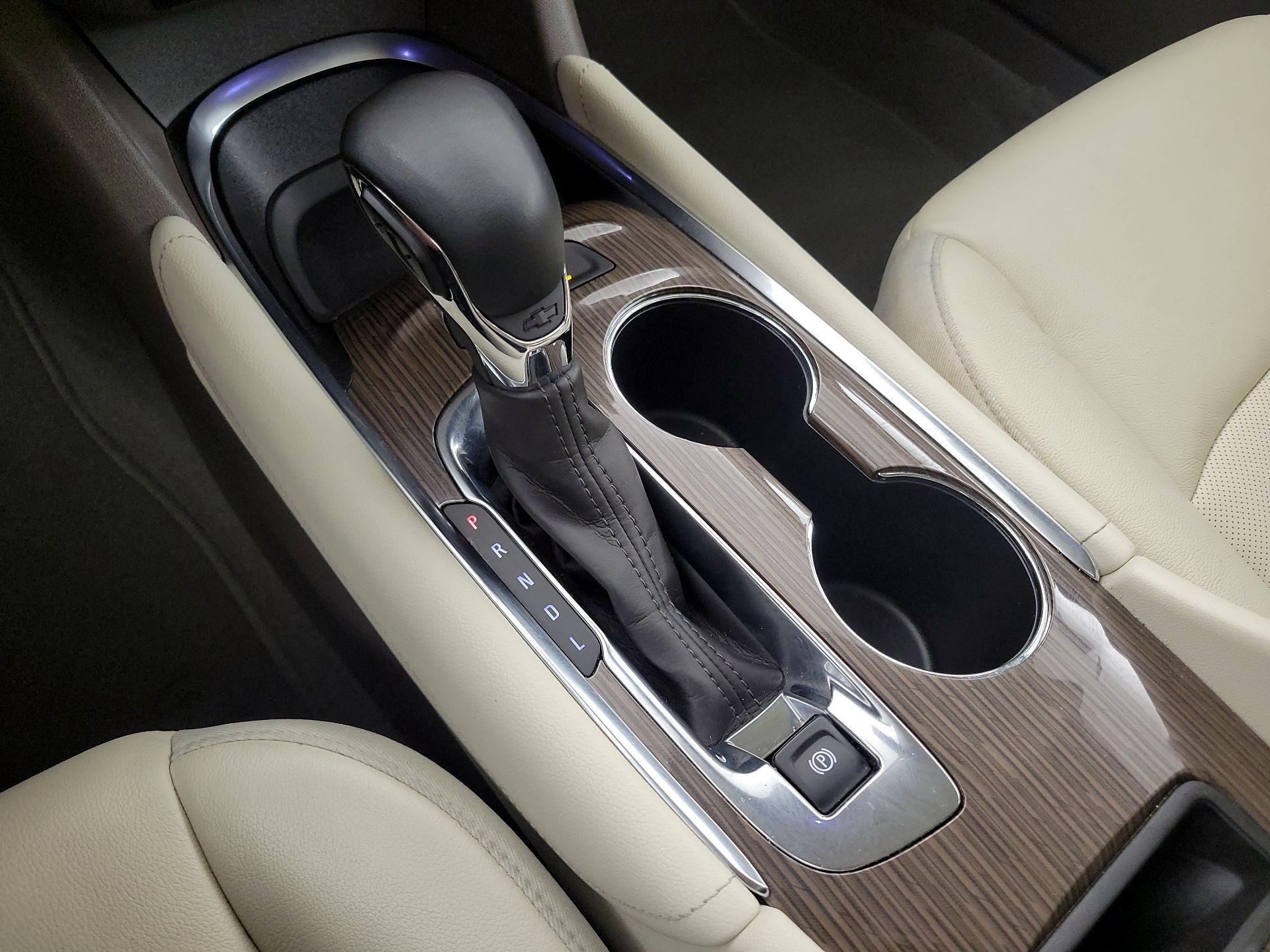 Thumbnail: 2024 Chevrolet Malibu - 18