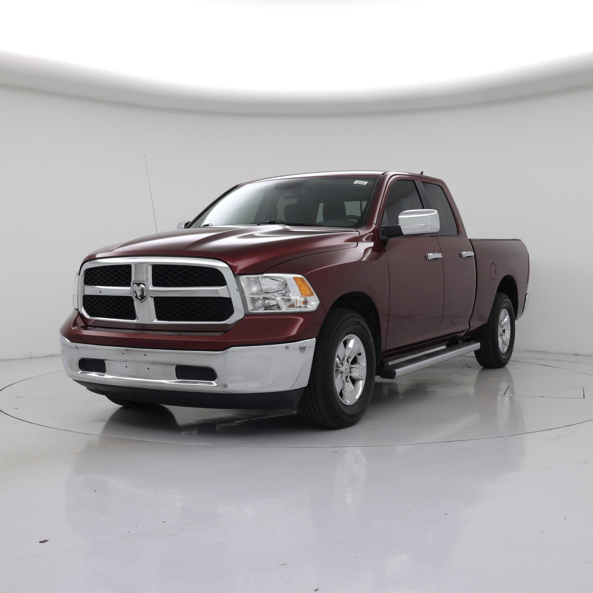 Thumbnail: 2020 RAM 1500 Classic - 4