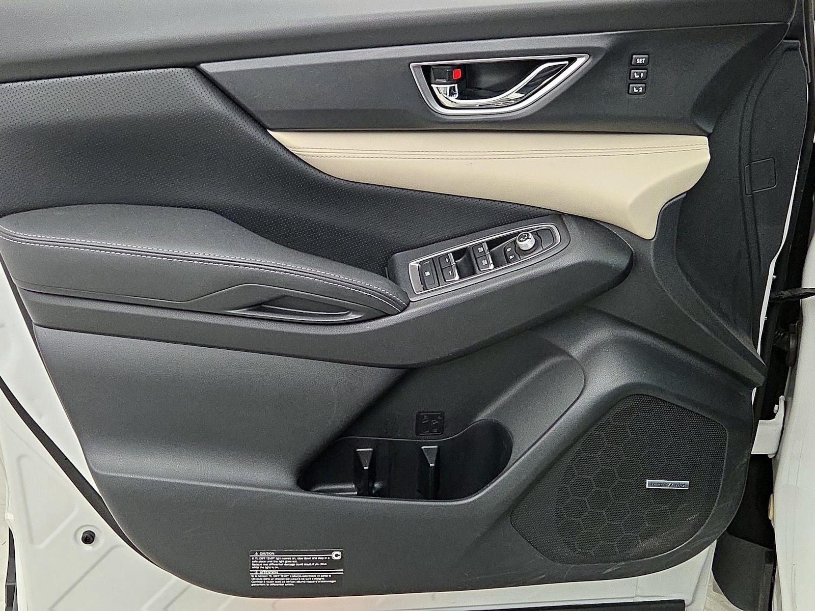2022 Subaru Ascent Limited - Photo 13