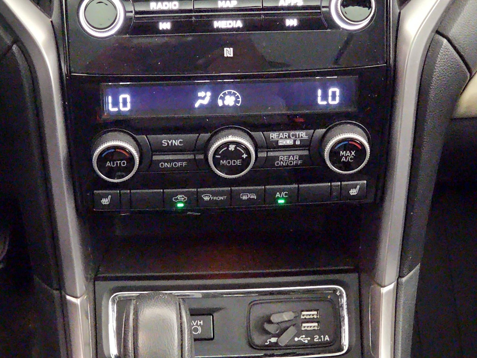 2022 Subaru Ascent Limited - Photo 17