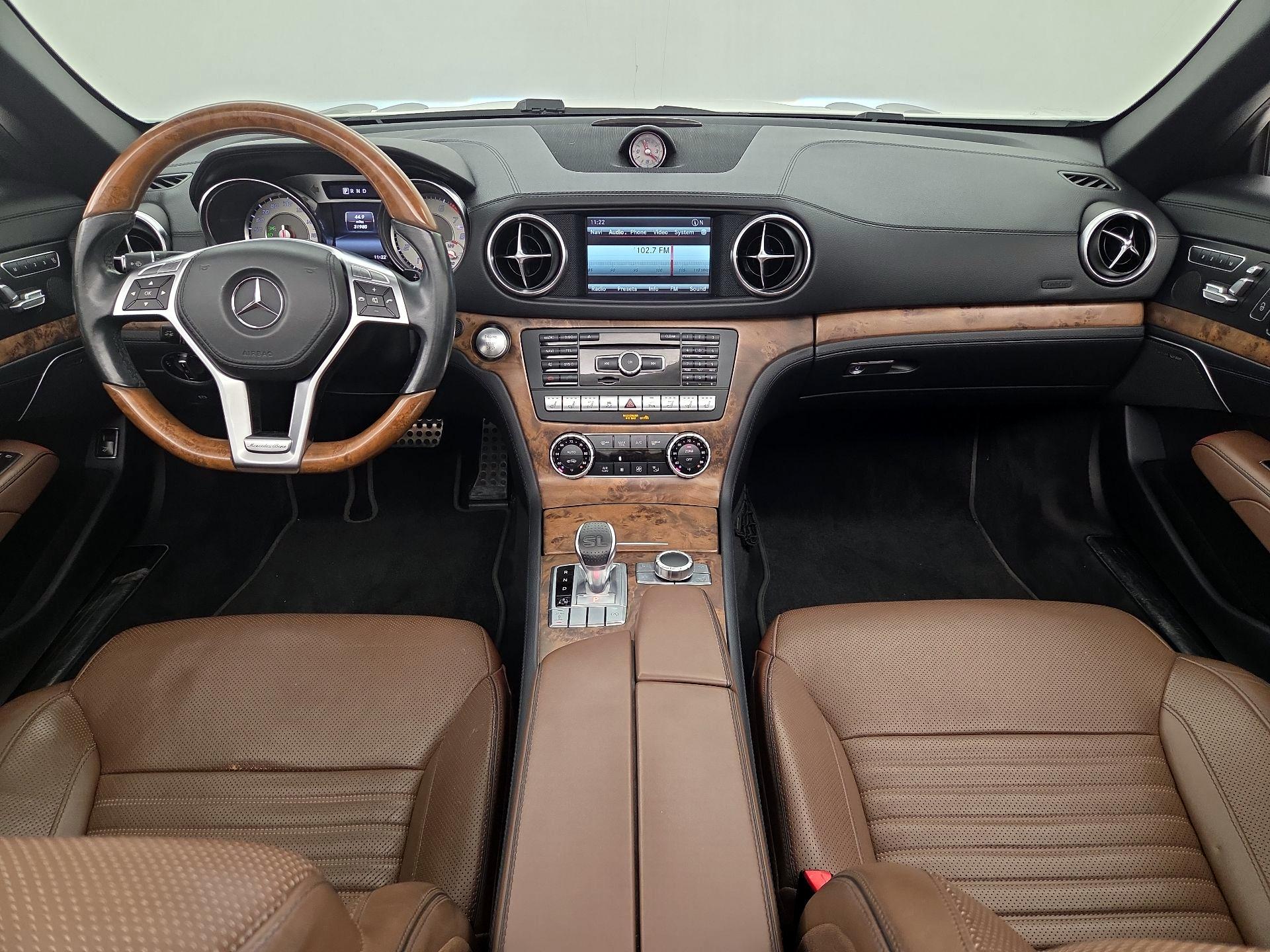 Thumbnail: 2016 Mercedes-Benz SL-Class - 9