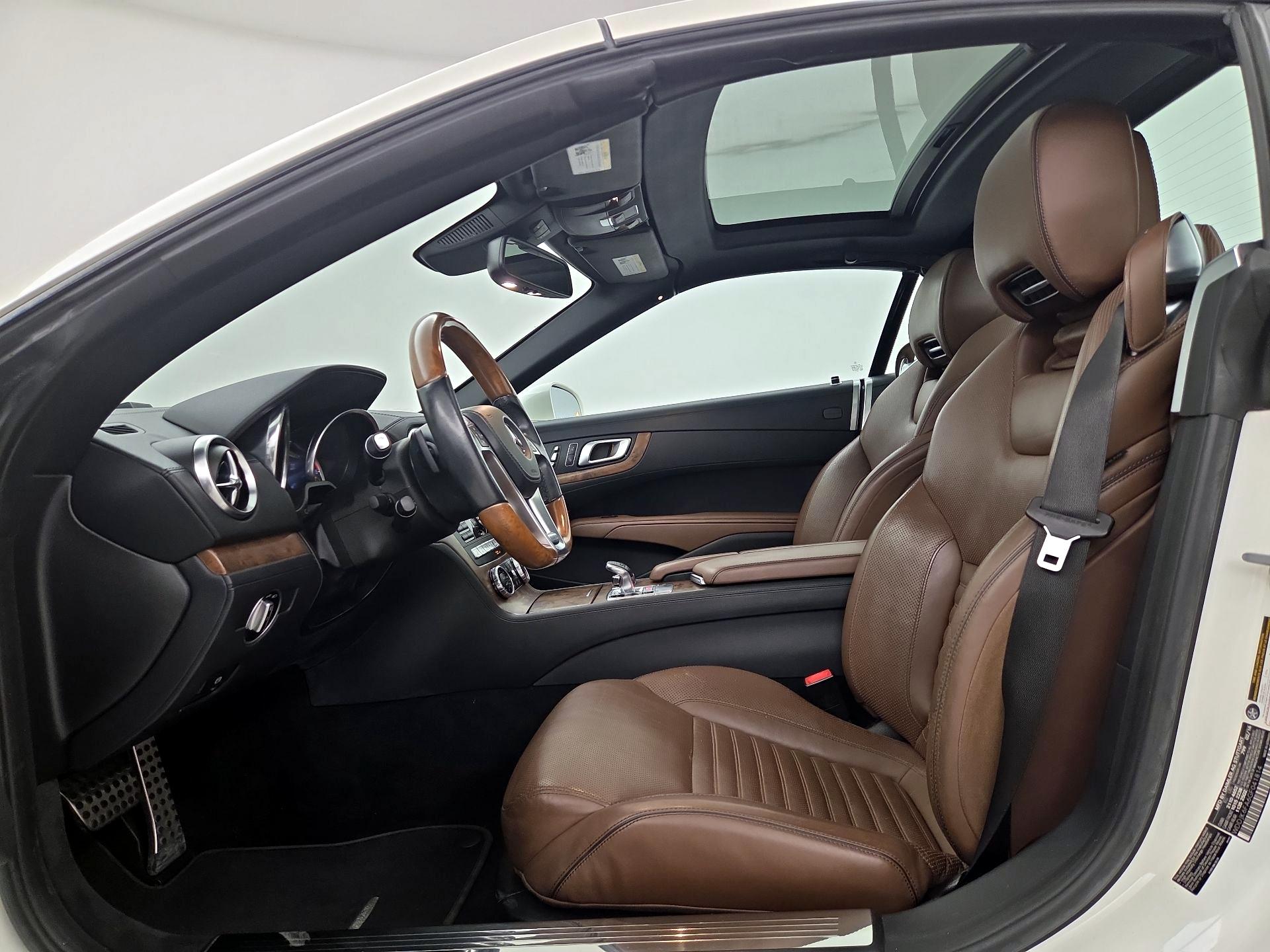 Thumbnail: 2016 Mercedes-Benz SL-Class - 11