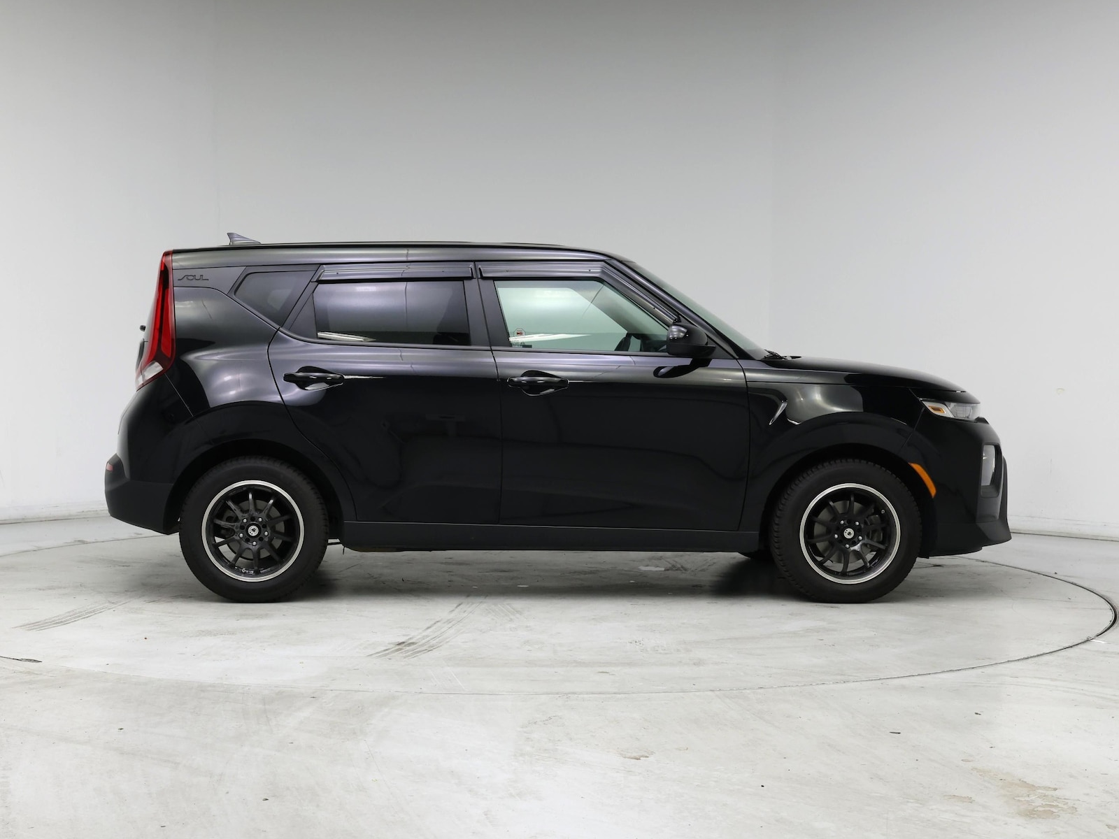 2020 Kia Soul LX - Photo 8