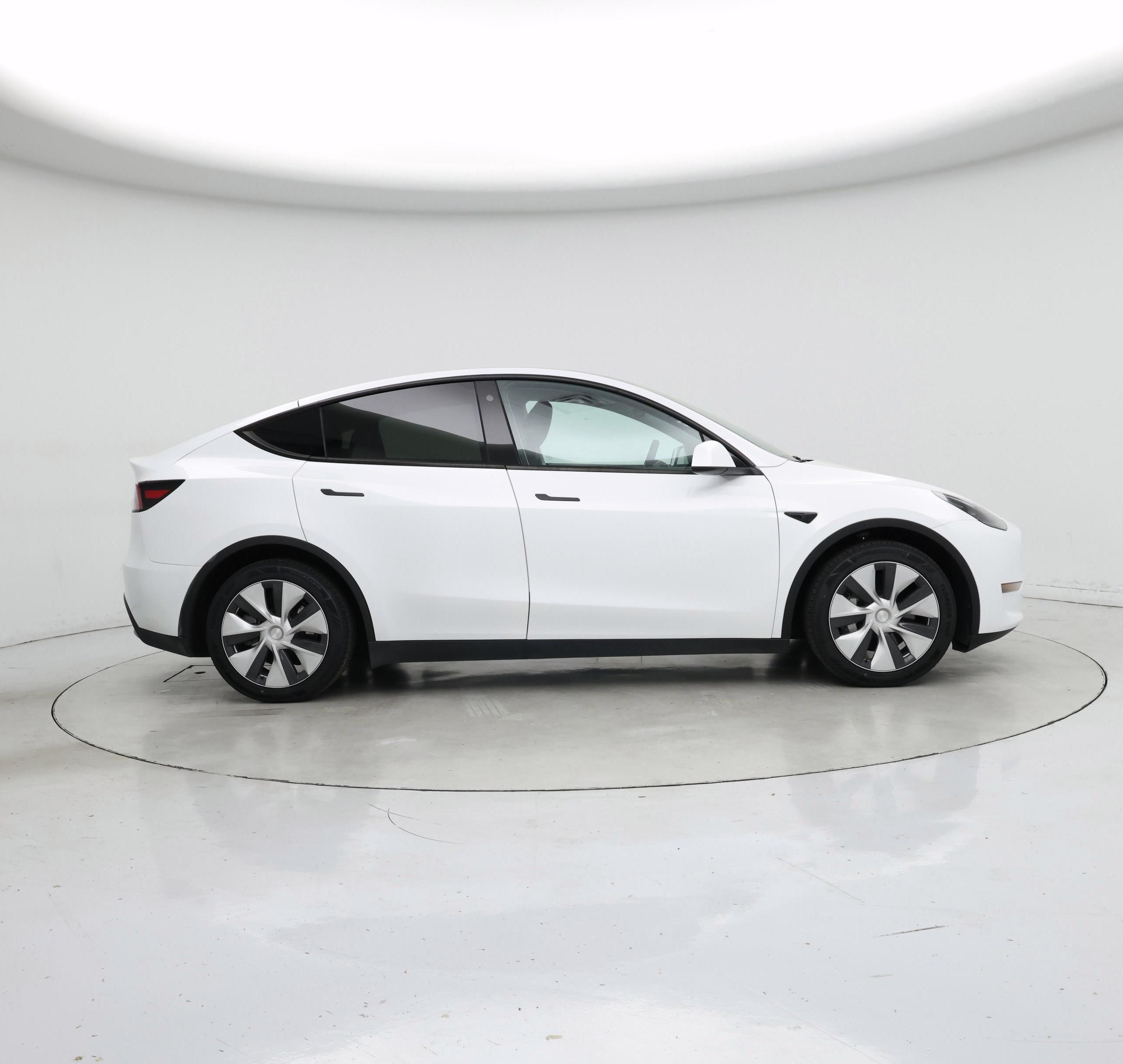 Thumbnail: 2023 Tesla Model Y - 7