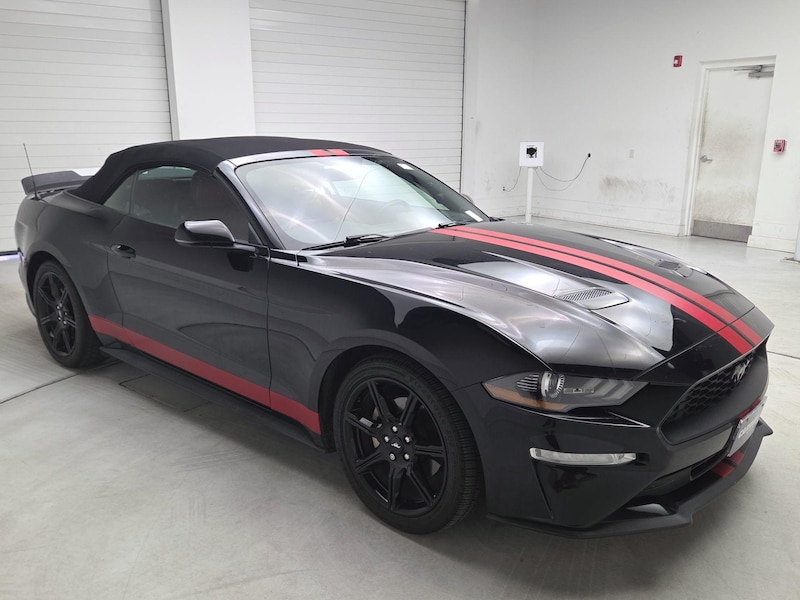 2020 Ford Mustang Ecoboost Premium
