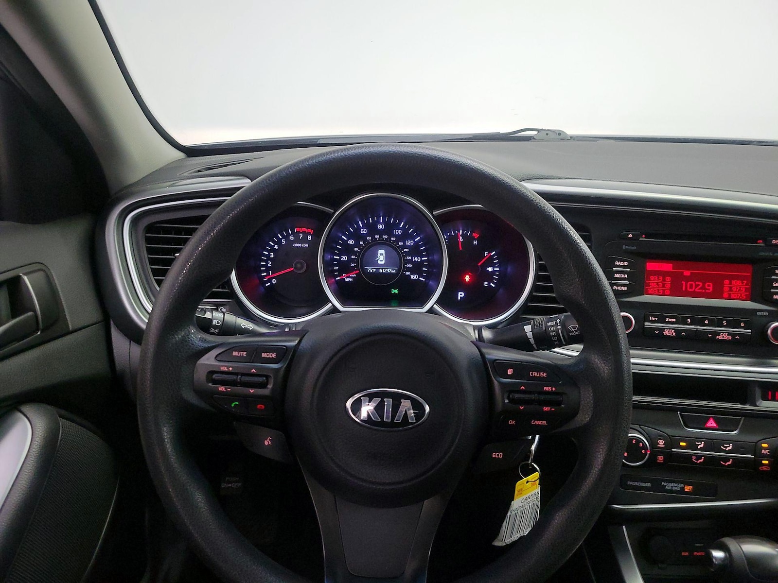 2015 Kia Optima LX - Photo 11