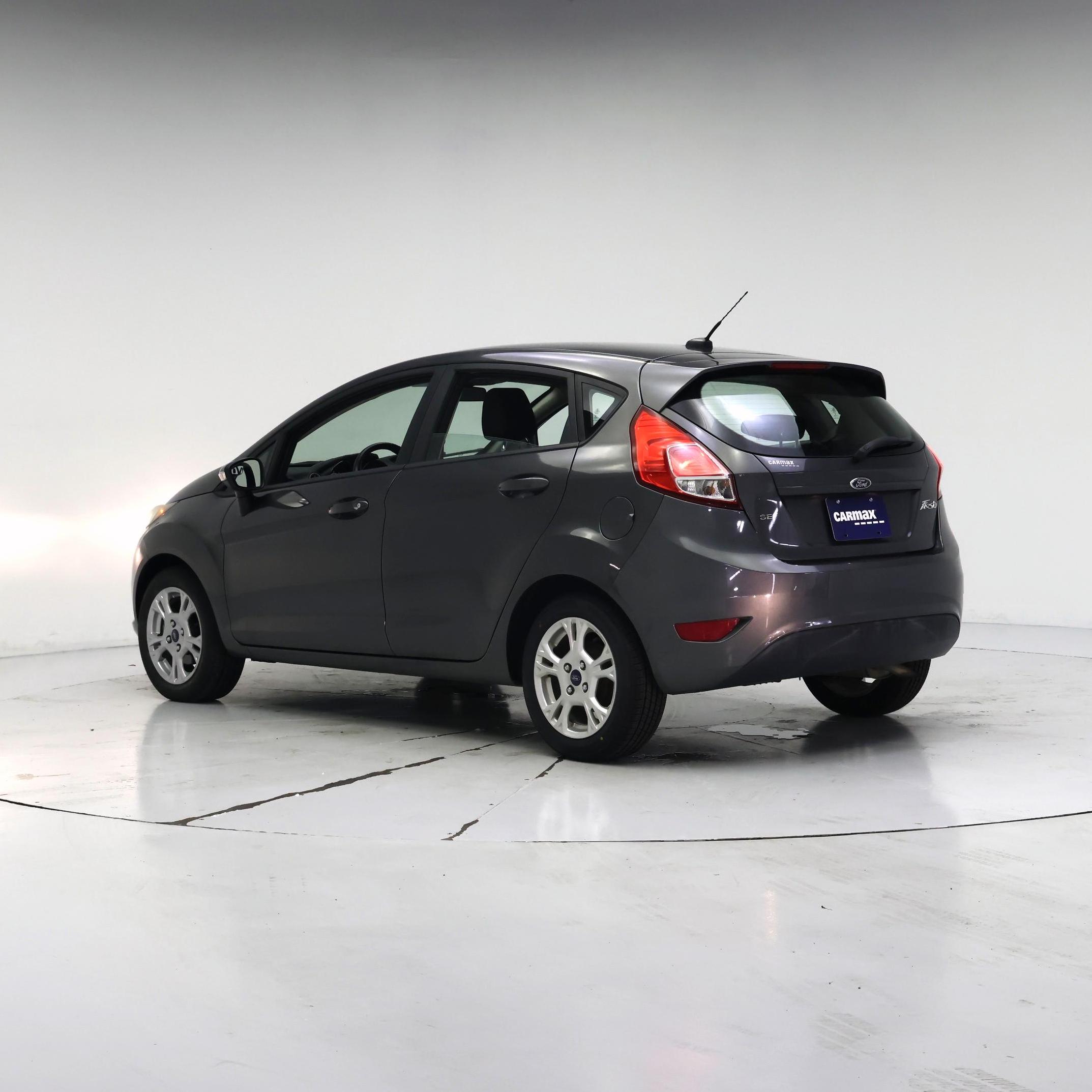 Thumbnail: 2016 Ford Fiesta - 2