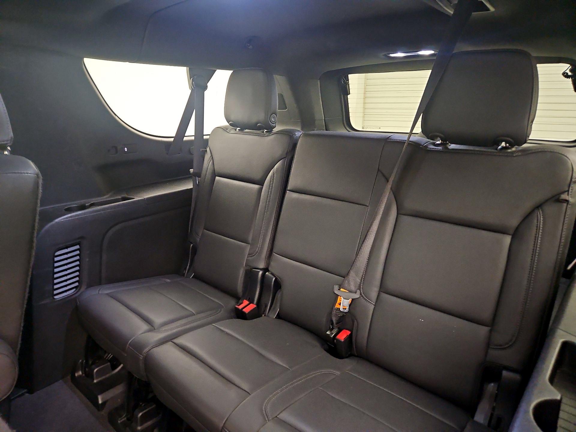 Thumbnail: 2022 Chevrolet Suburban - 18