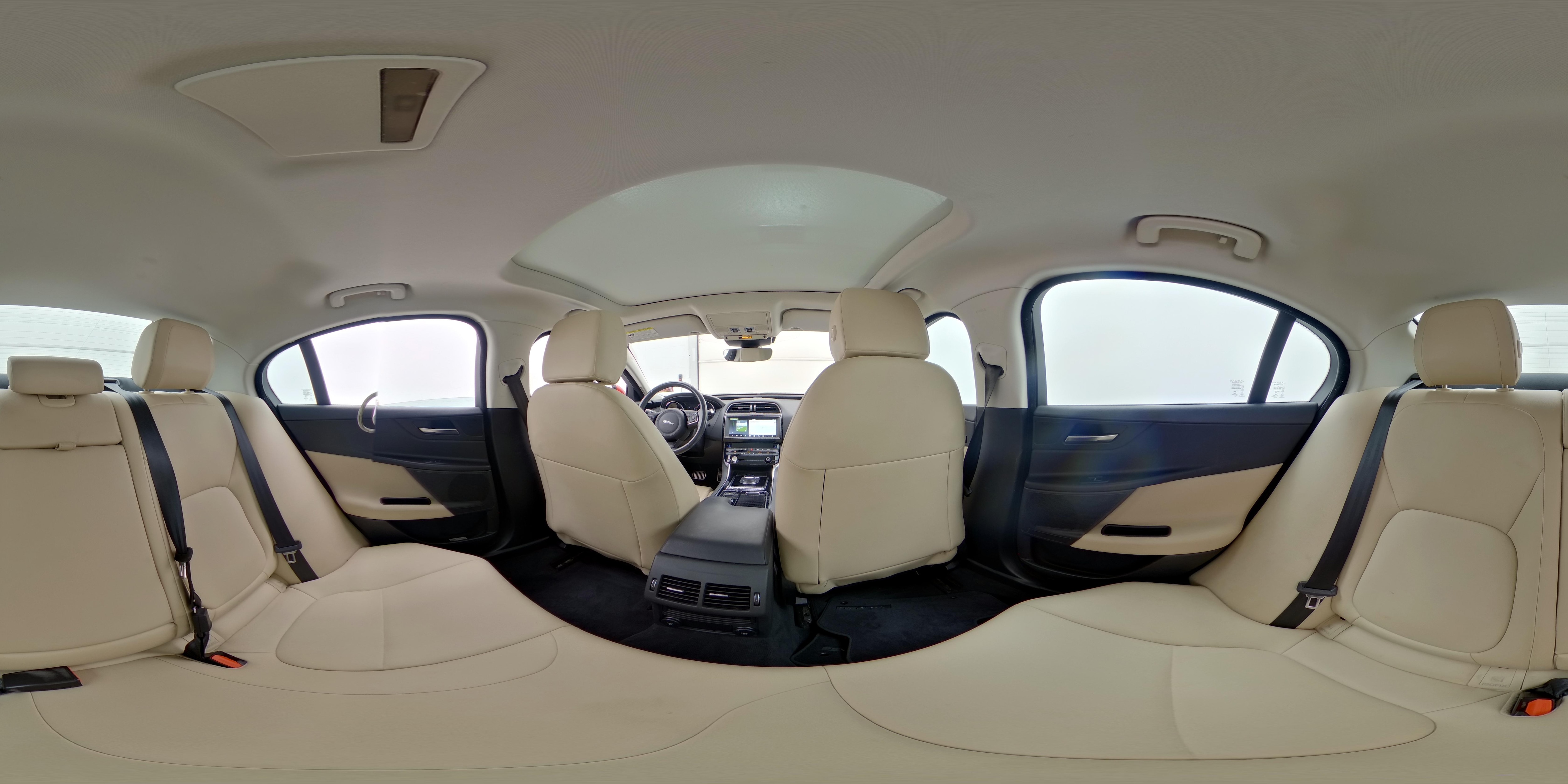 2019 Jaguar XE Premium - Photo 27