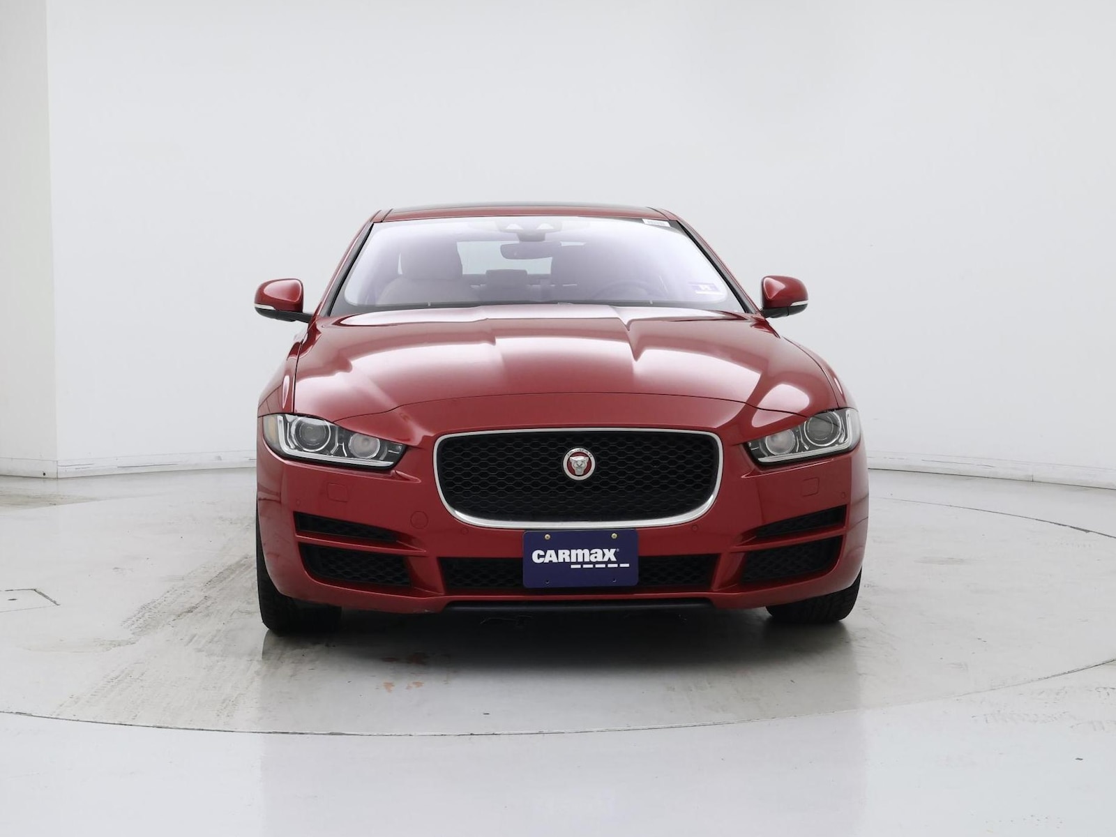 2019 Jaguar XE Premium - Photo 6