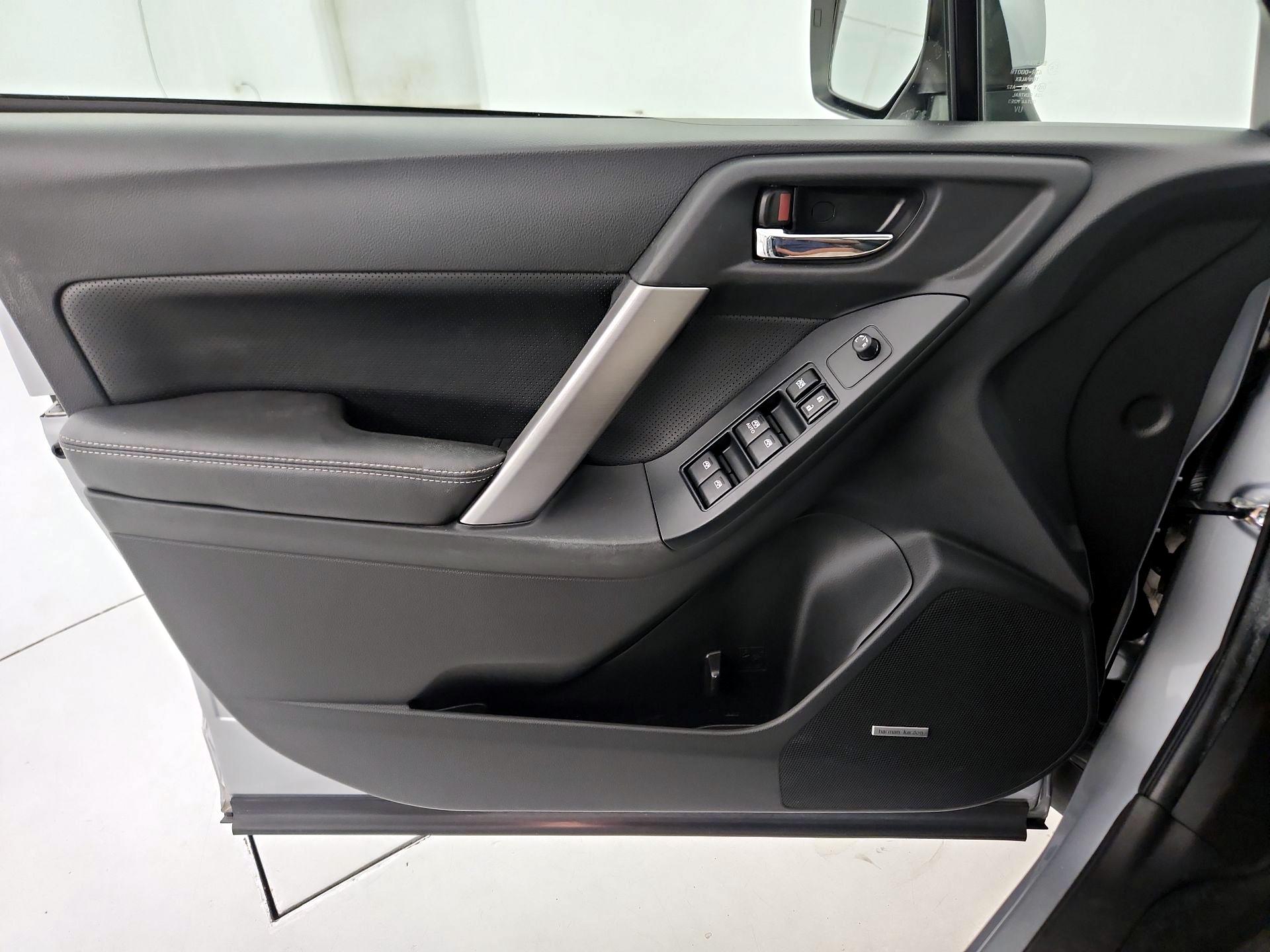 Thumbnail: 2015 Subaru Forester - 12