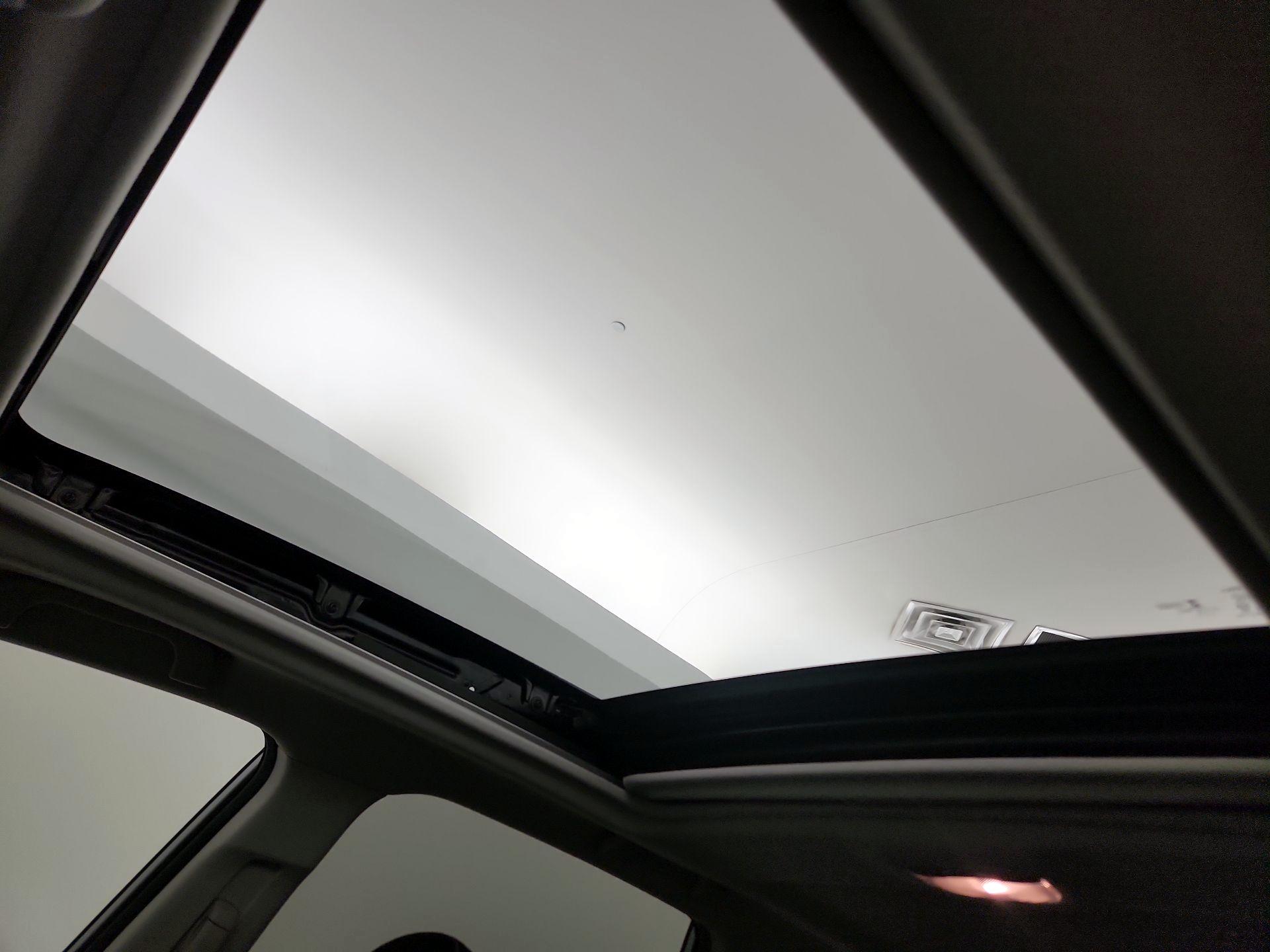 Thumbnail: 2015 Subaru Forester - 20