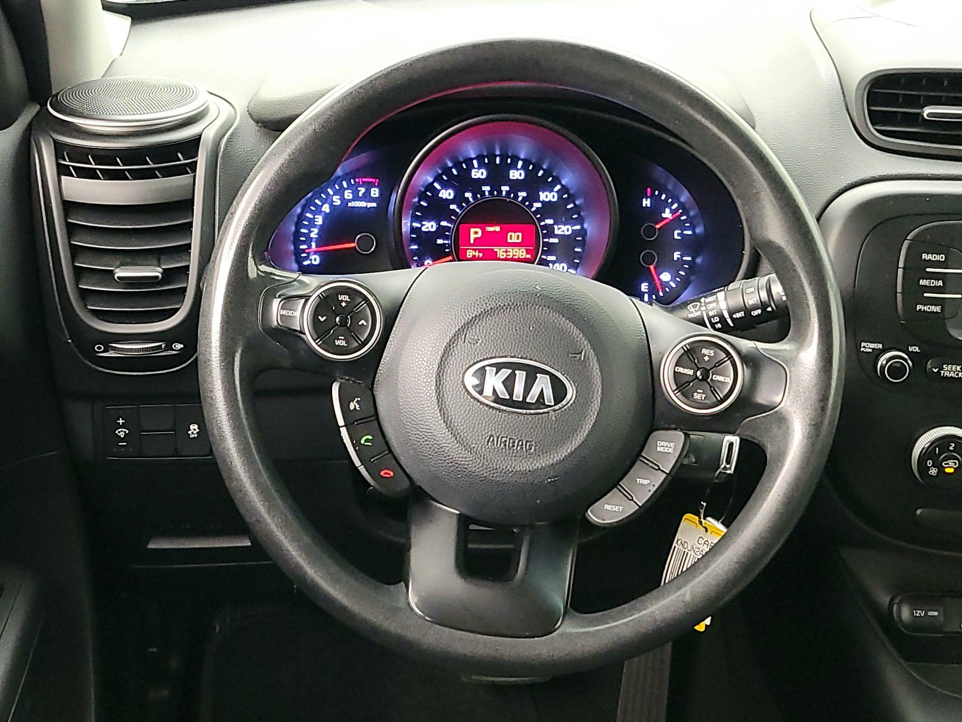 Thumbnail: 2017 Kia Soul - 10