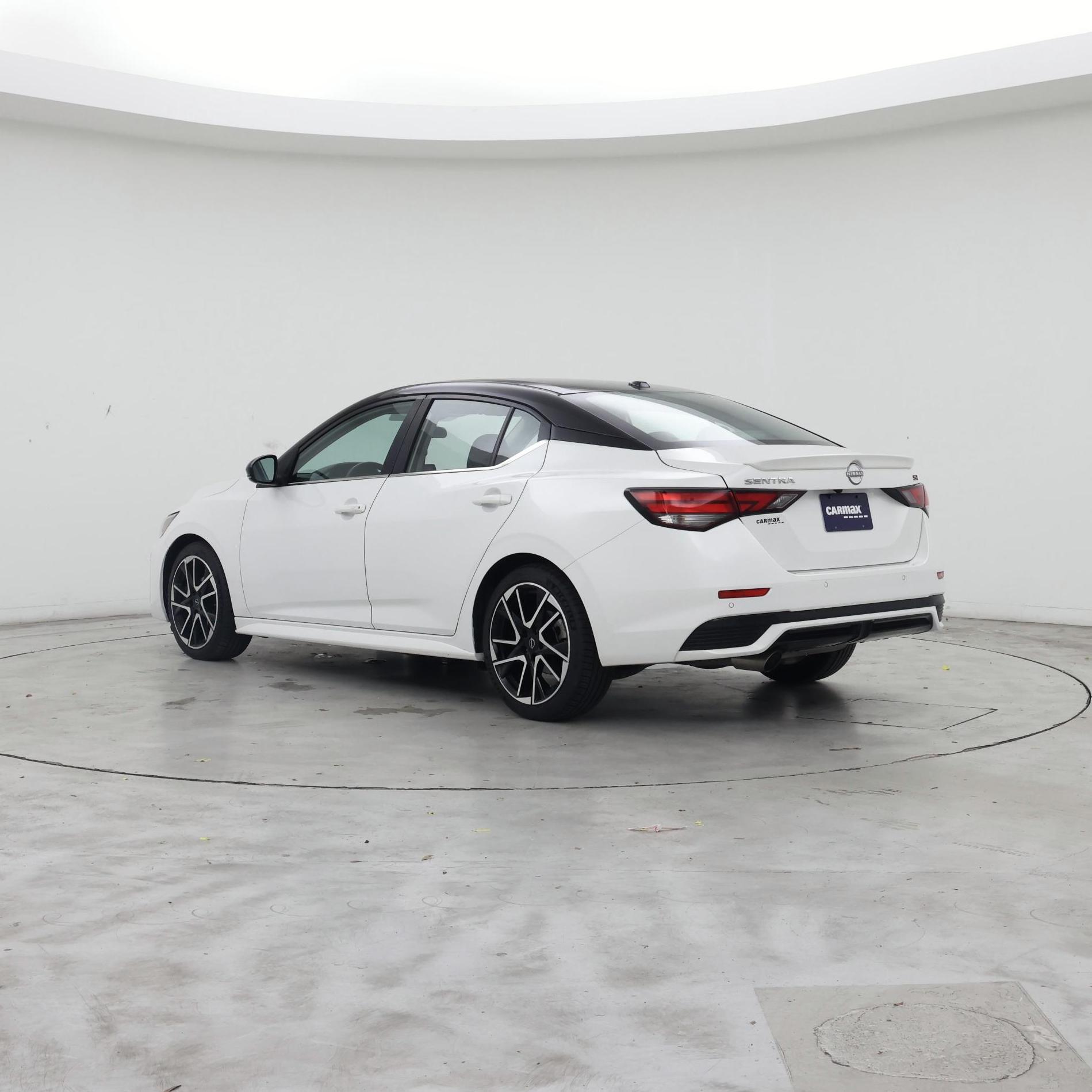 Thumbnail: 2024 Nissan Sentra - 2