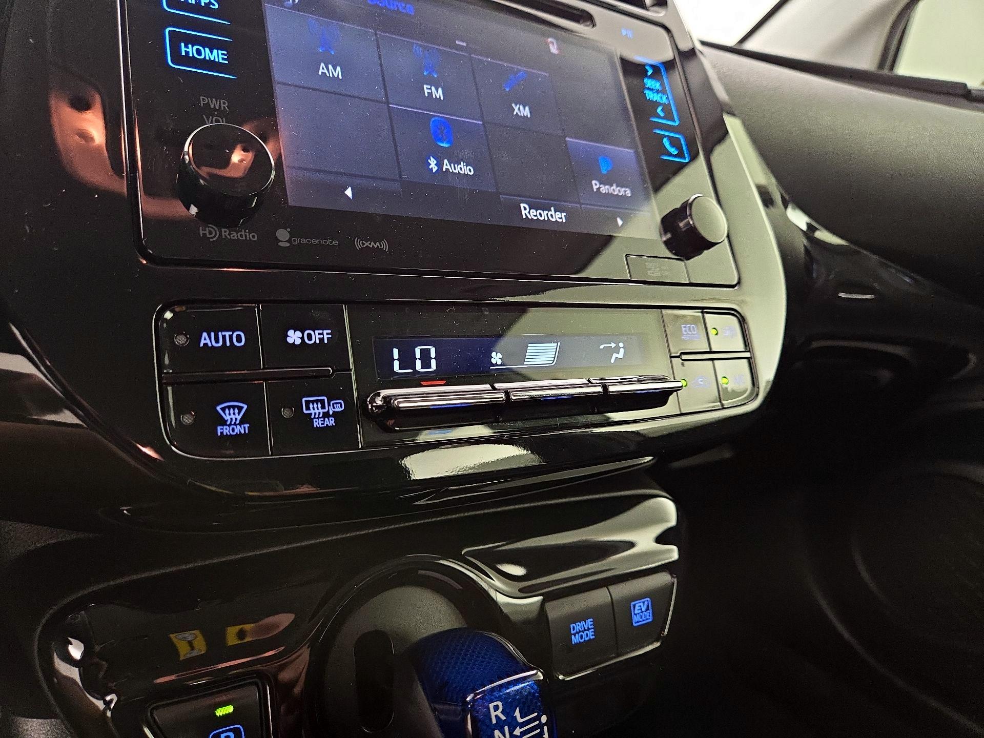 Thumbnail: 2018 Toyota Prius - 16