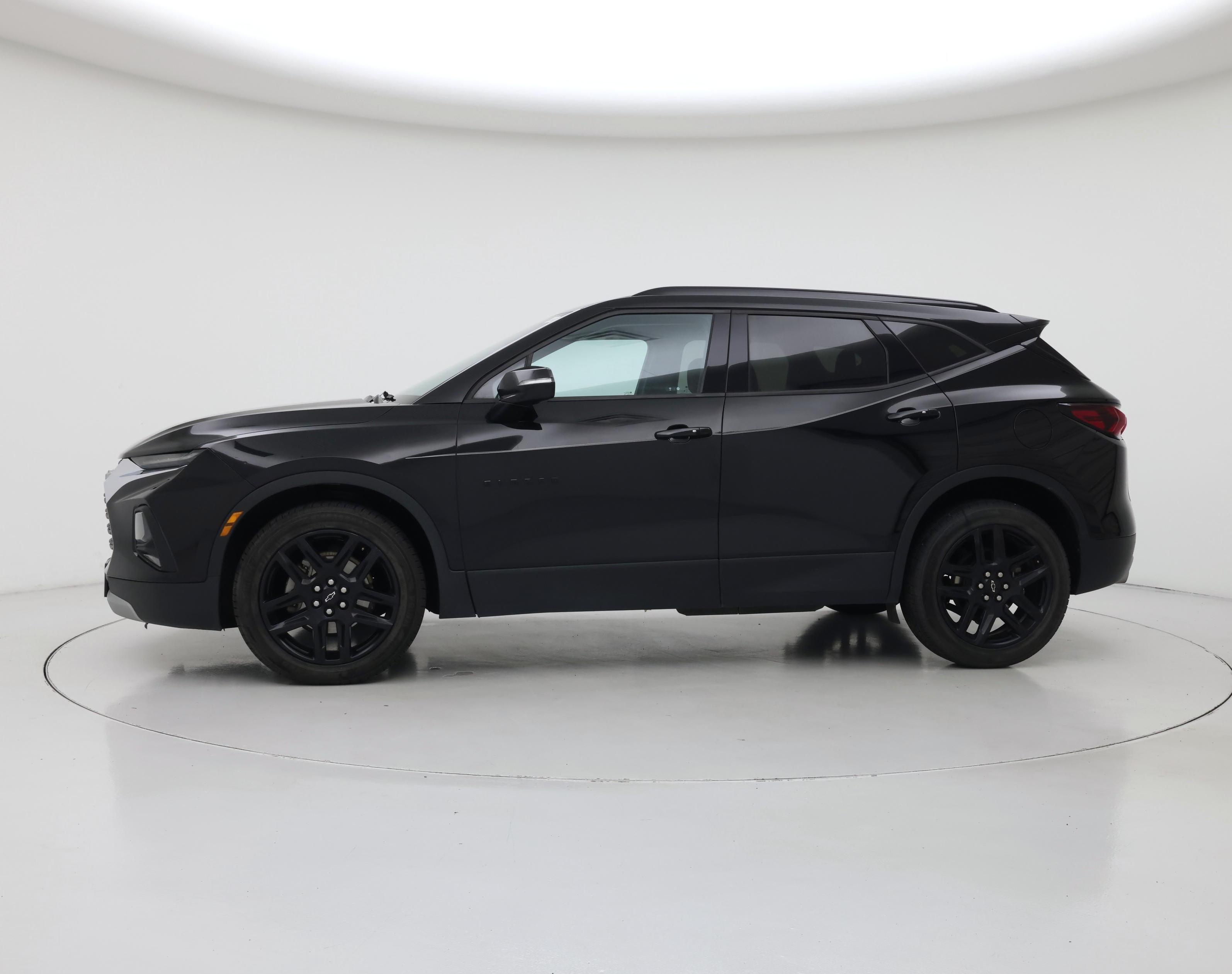 Thumbnail: 2019 Chevrolet Blazer - 3