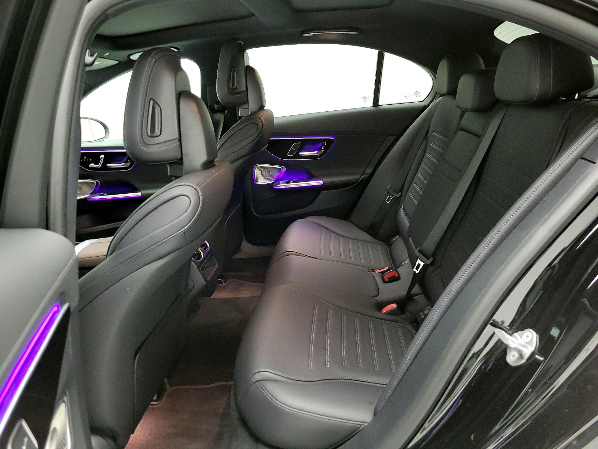 Thumbnail: 2023 Mercedes-Benz C-Class - 18