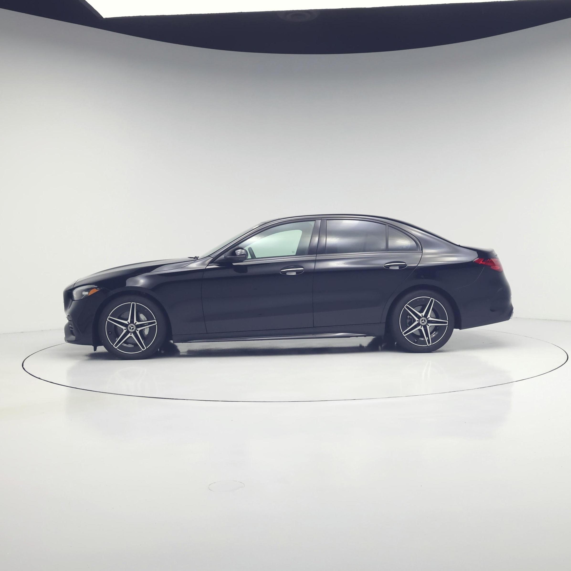 Thumbnail: 2023 Mercedes-Benz C-Class - 3