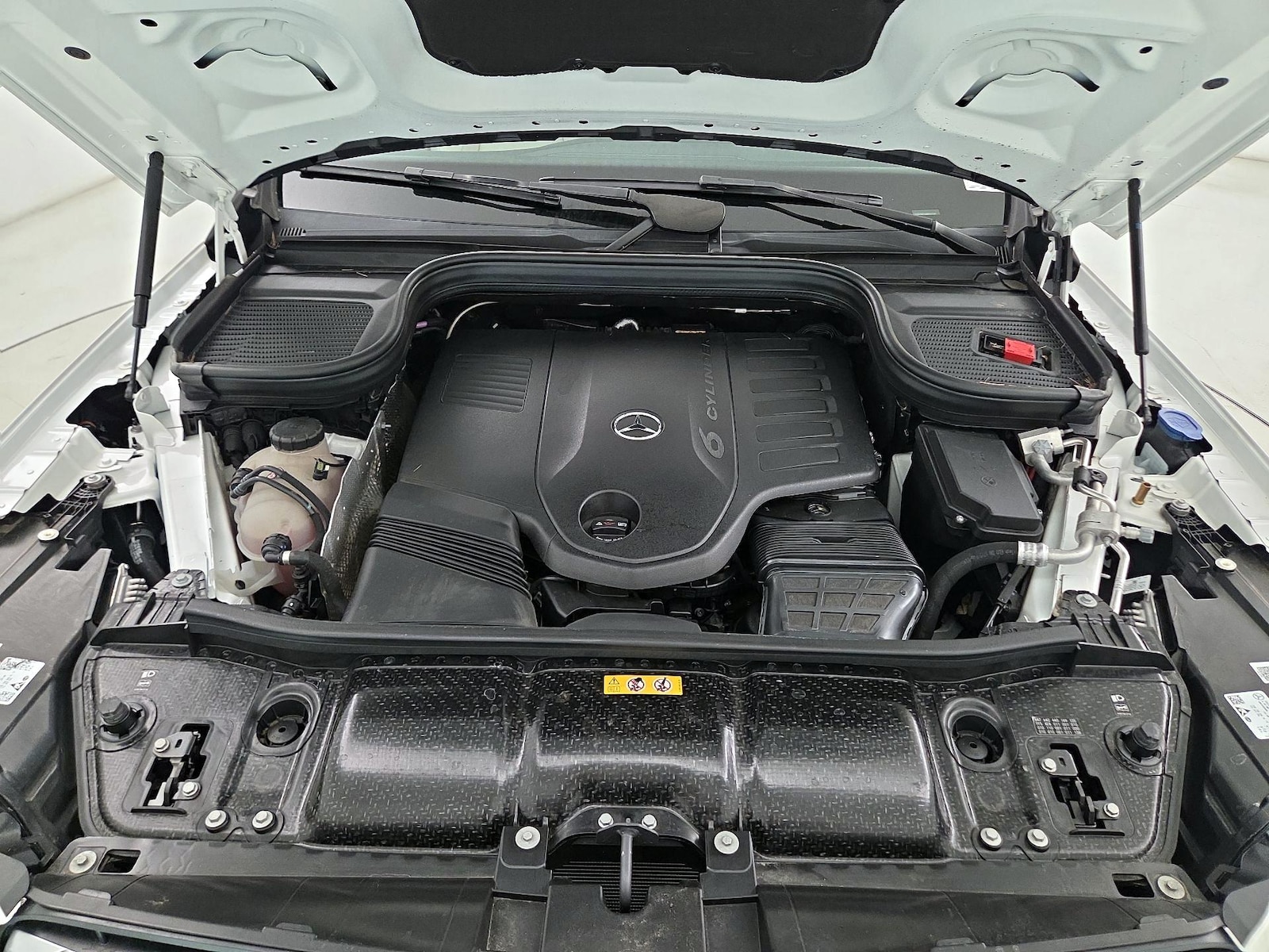 2024 Mercedes-Benz GLS 24