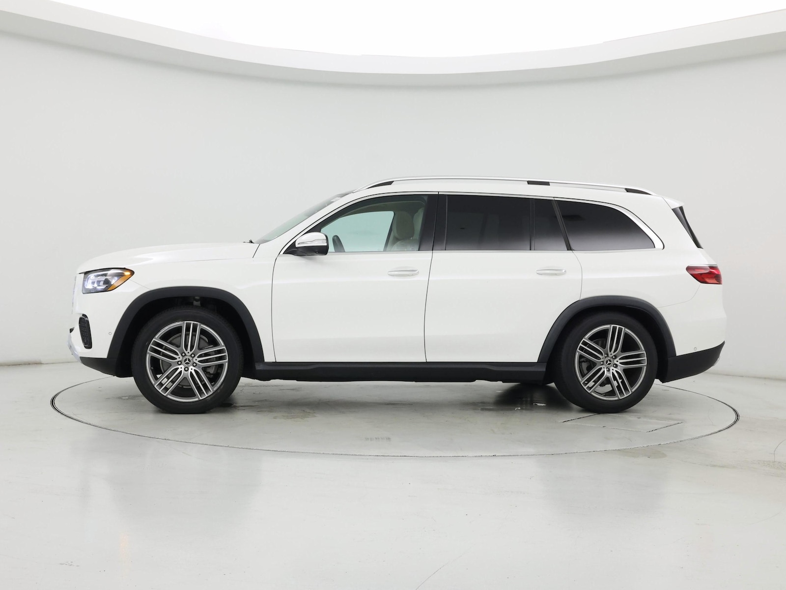 2024 Mercedes-Benz GLS 4