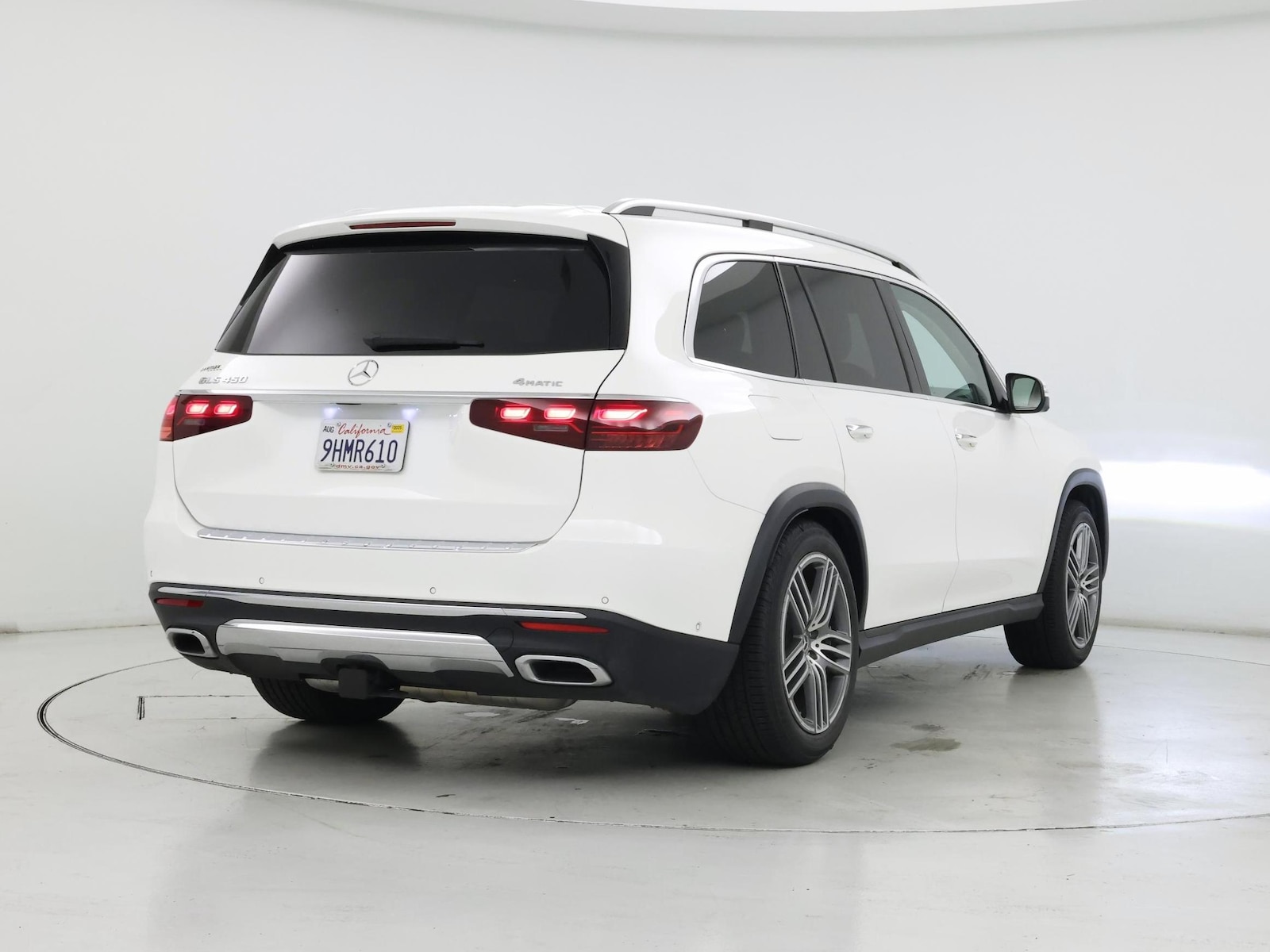 2024 Mercedes-Benz GLS 9