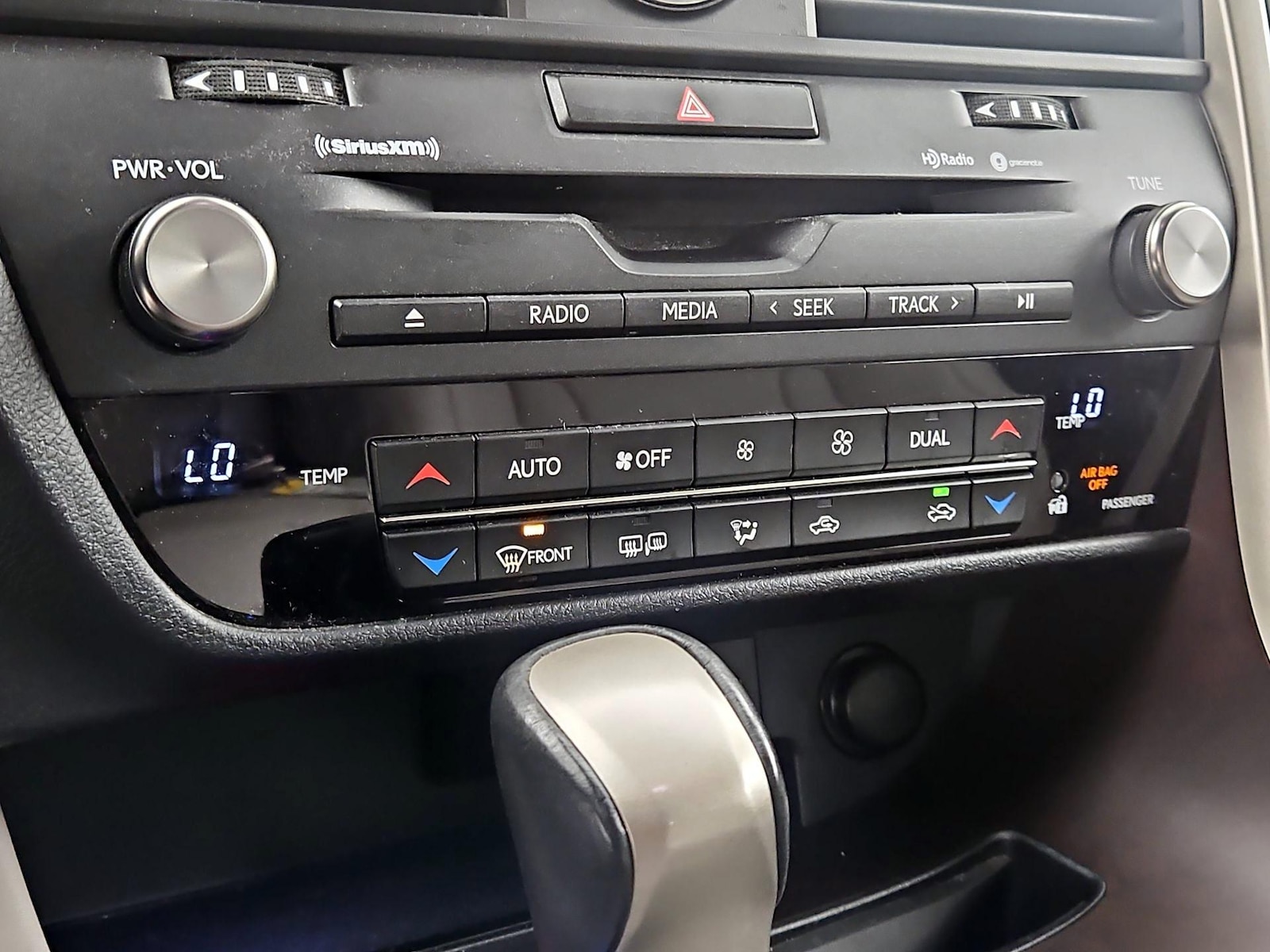 2021 Lexus RX 350 - Photo 17