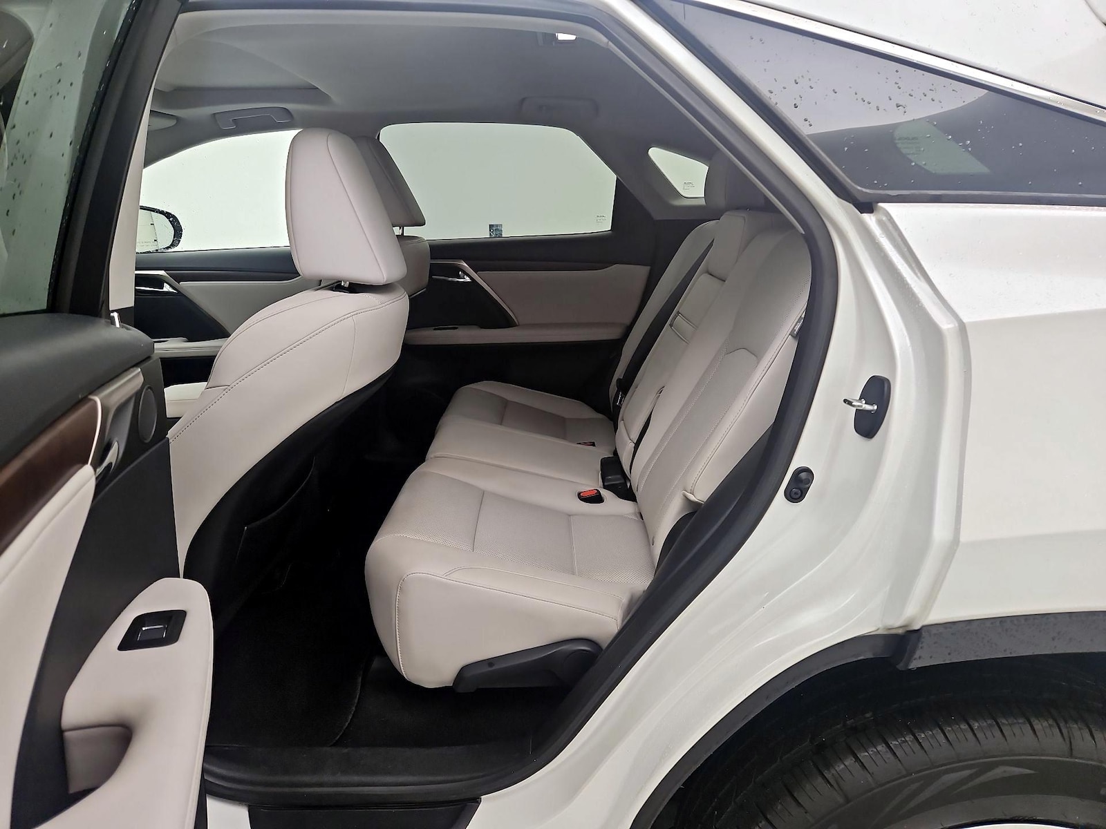 2021 Lexus RX 350 - Photo 21