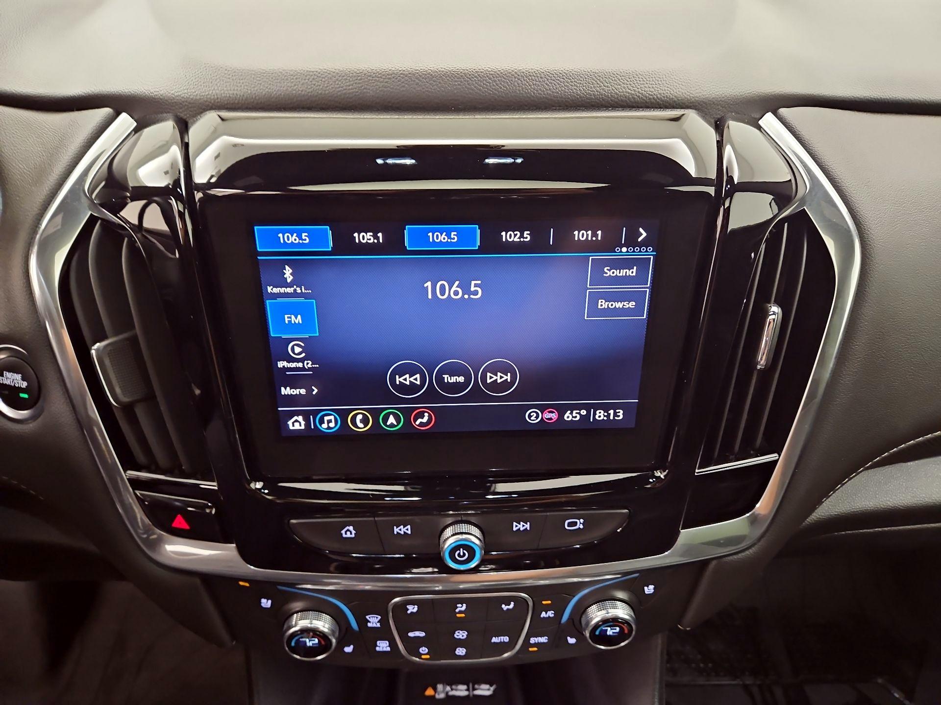 Thumbnail: 2023 Chevrolet Traverse - 16