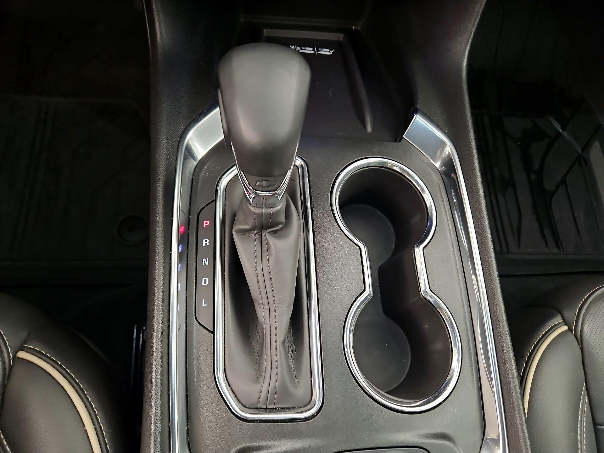 Thumbnail: 2023 Chevrolet Traverse - 18