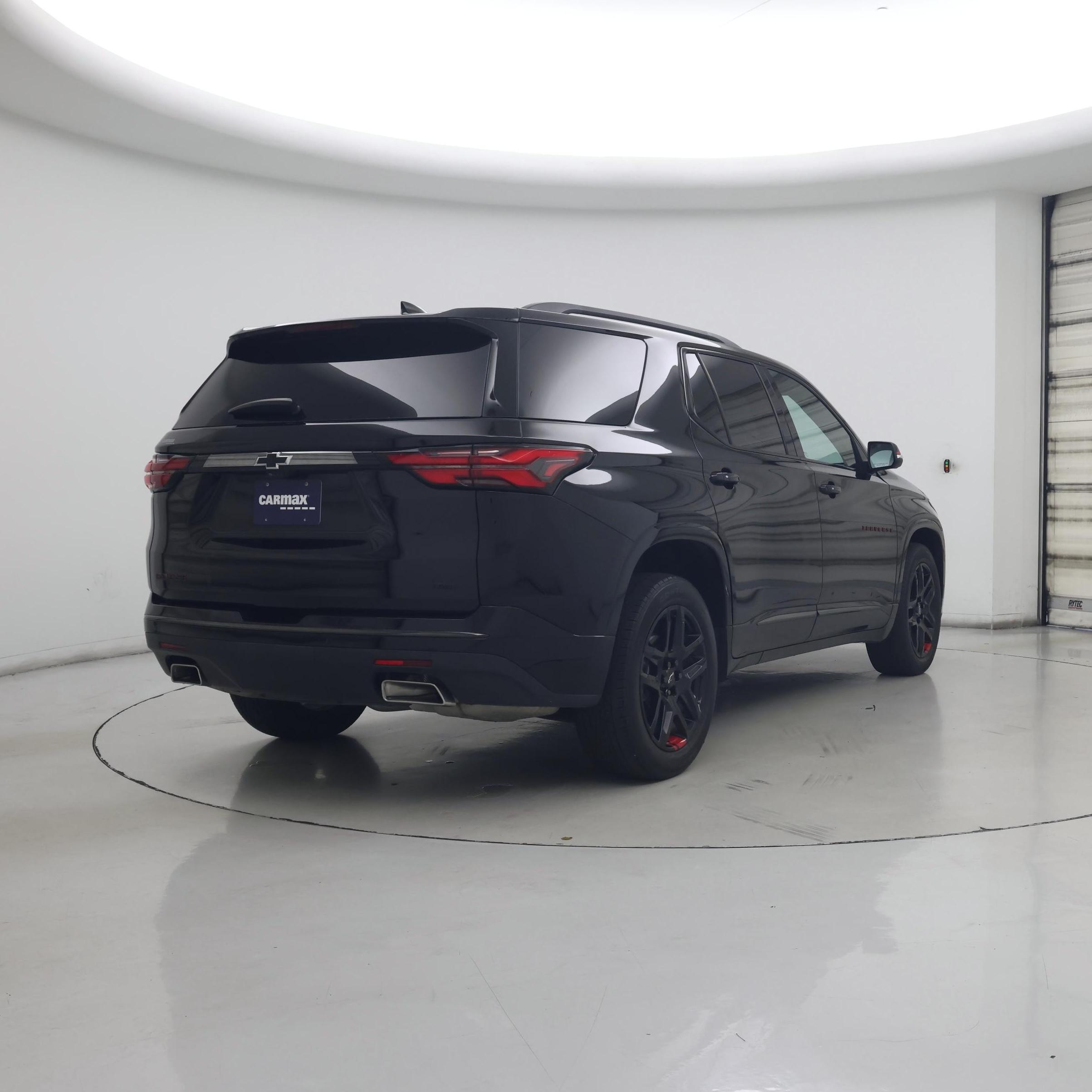 Thumbnail: 2023 Chevrolet Traverse - 8