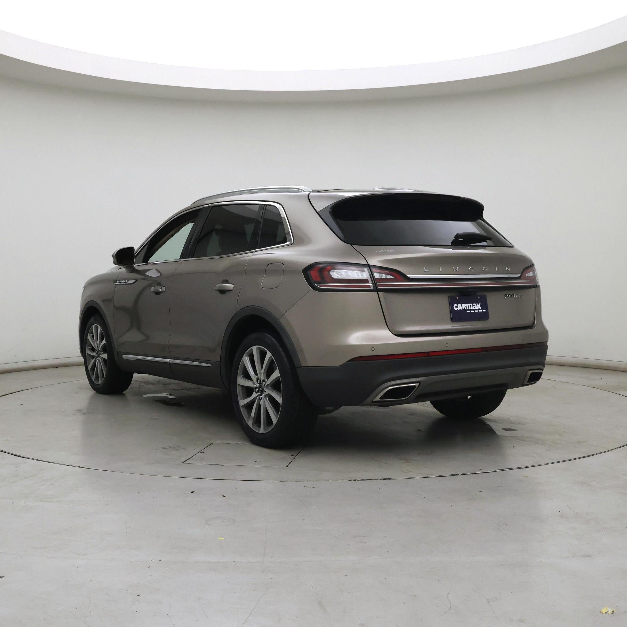 Thumbnail: 2019 Lincoln Nautilus - 2