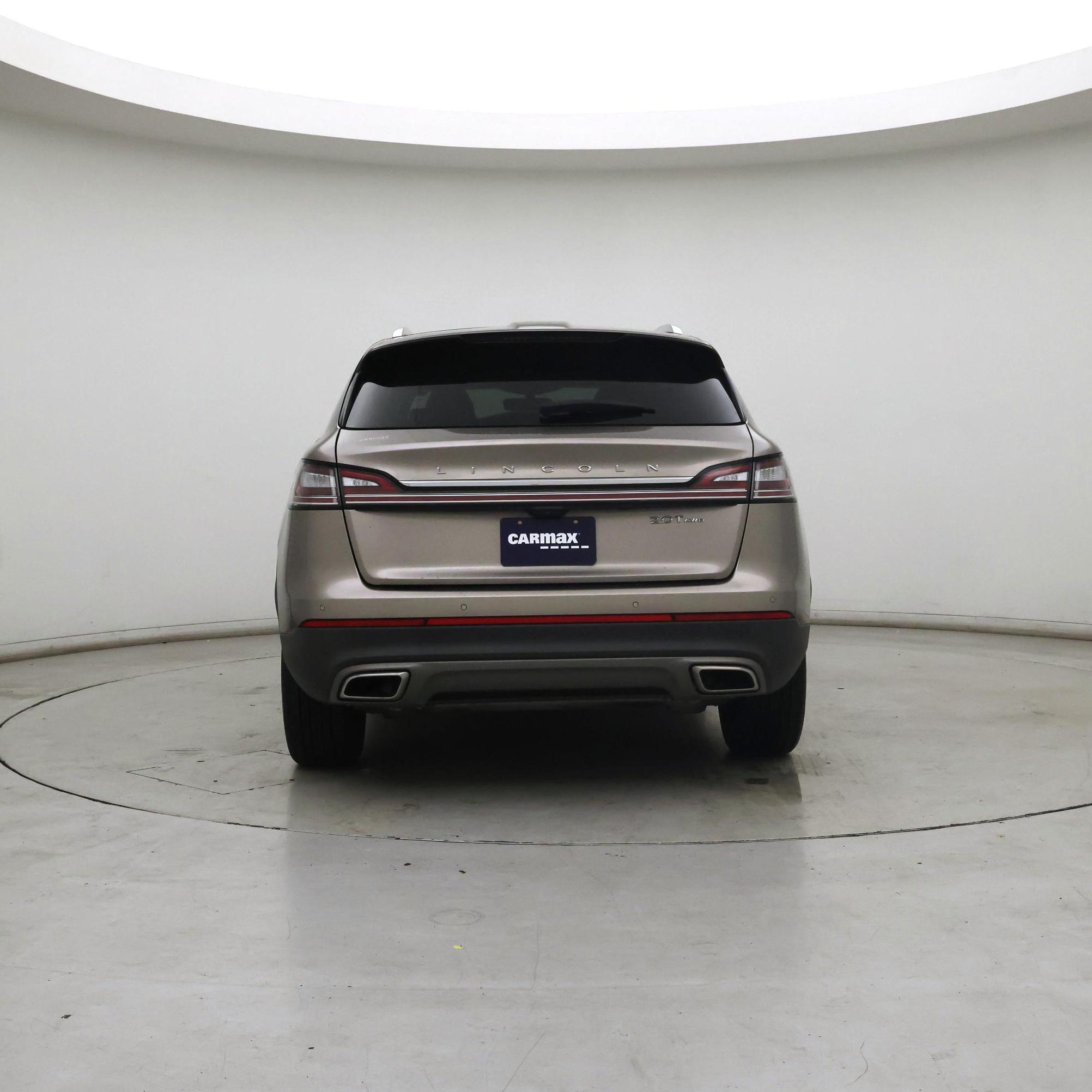 Thumbnail: 2019 Lincoln Nautilus - 6