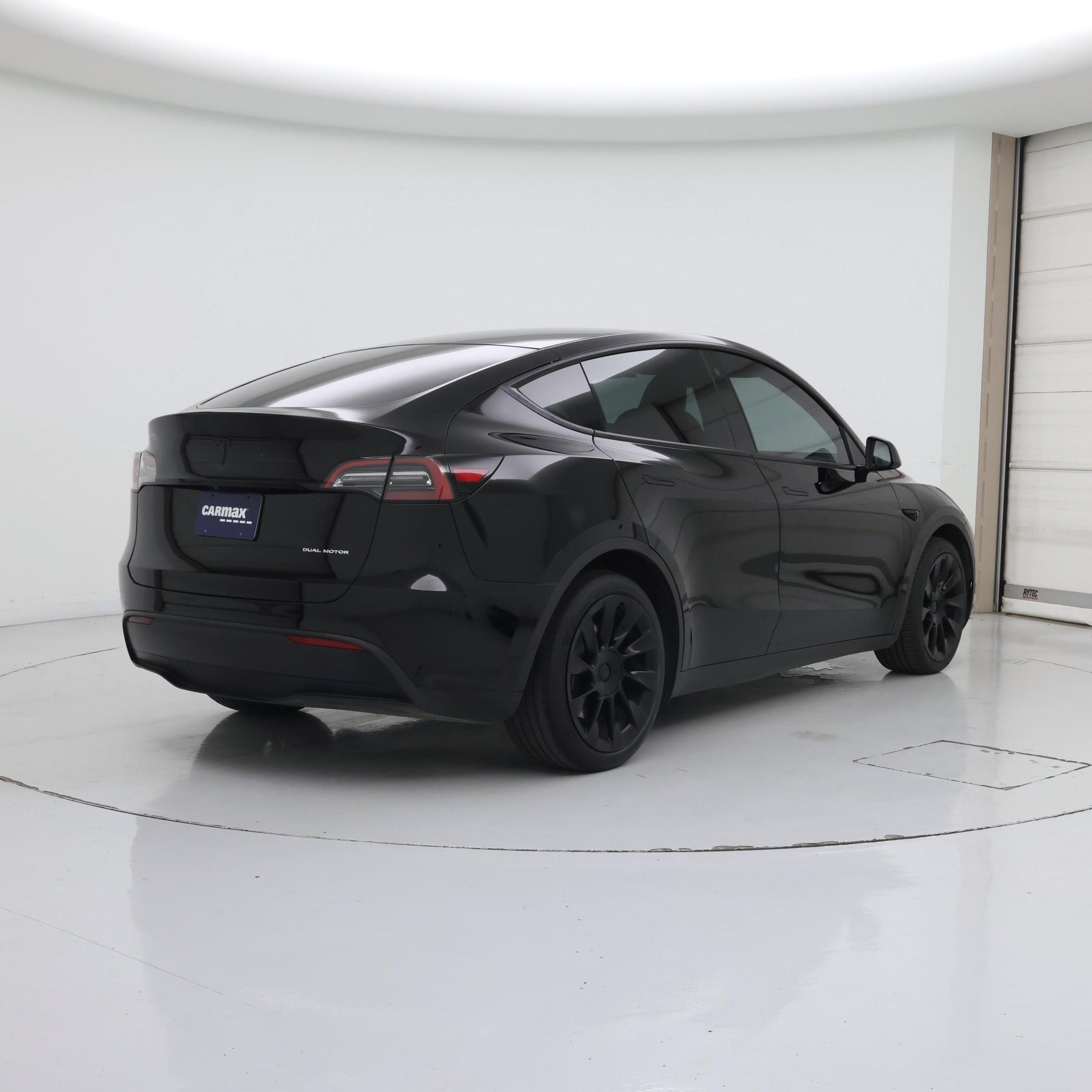 Thumbnail: 2022 Tesla Model Y - 8